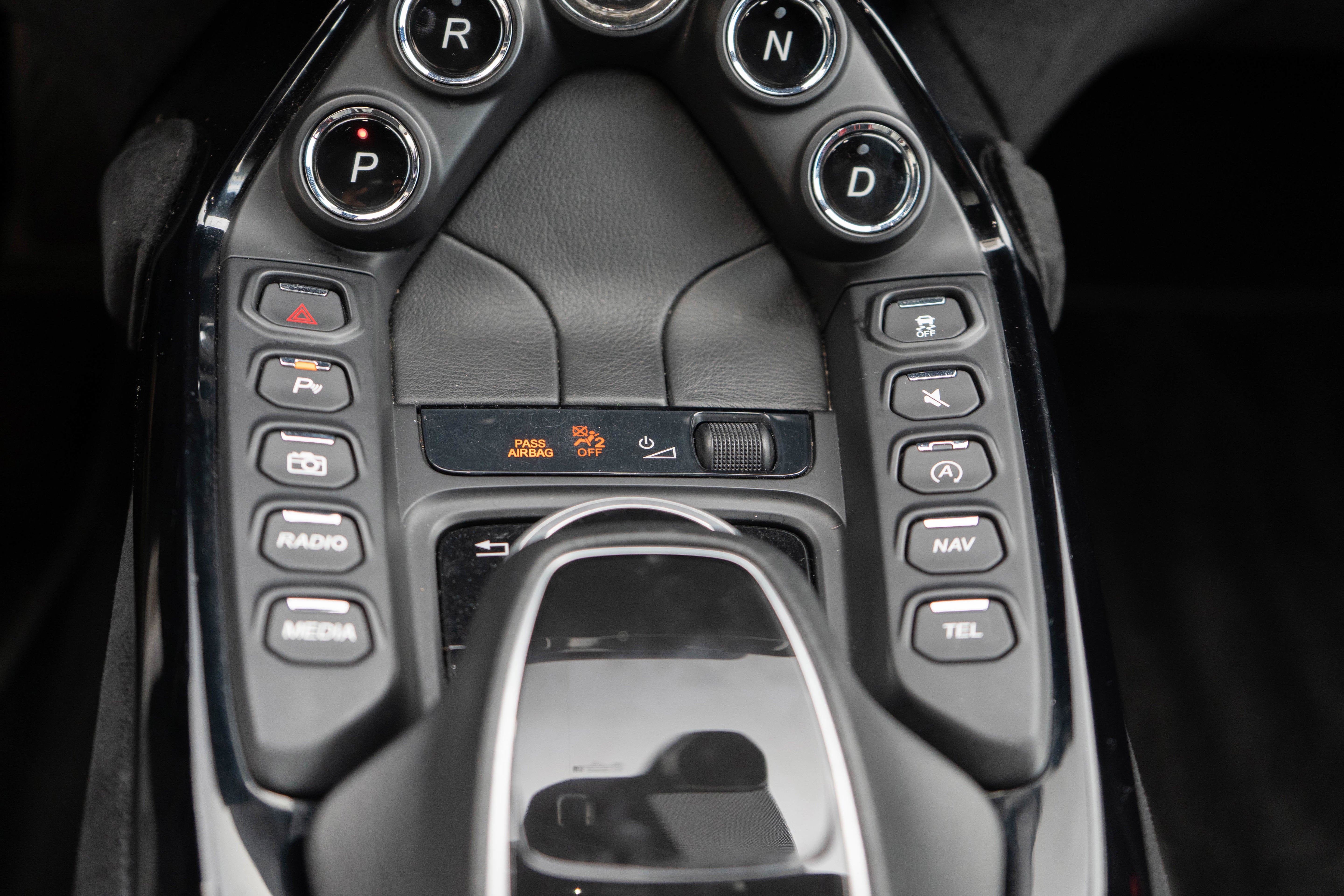 2020 Aston Martin Vantage Coupe