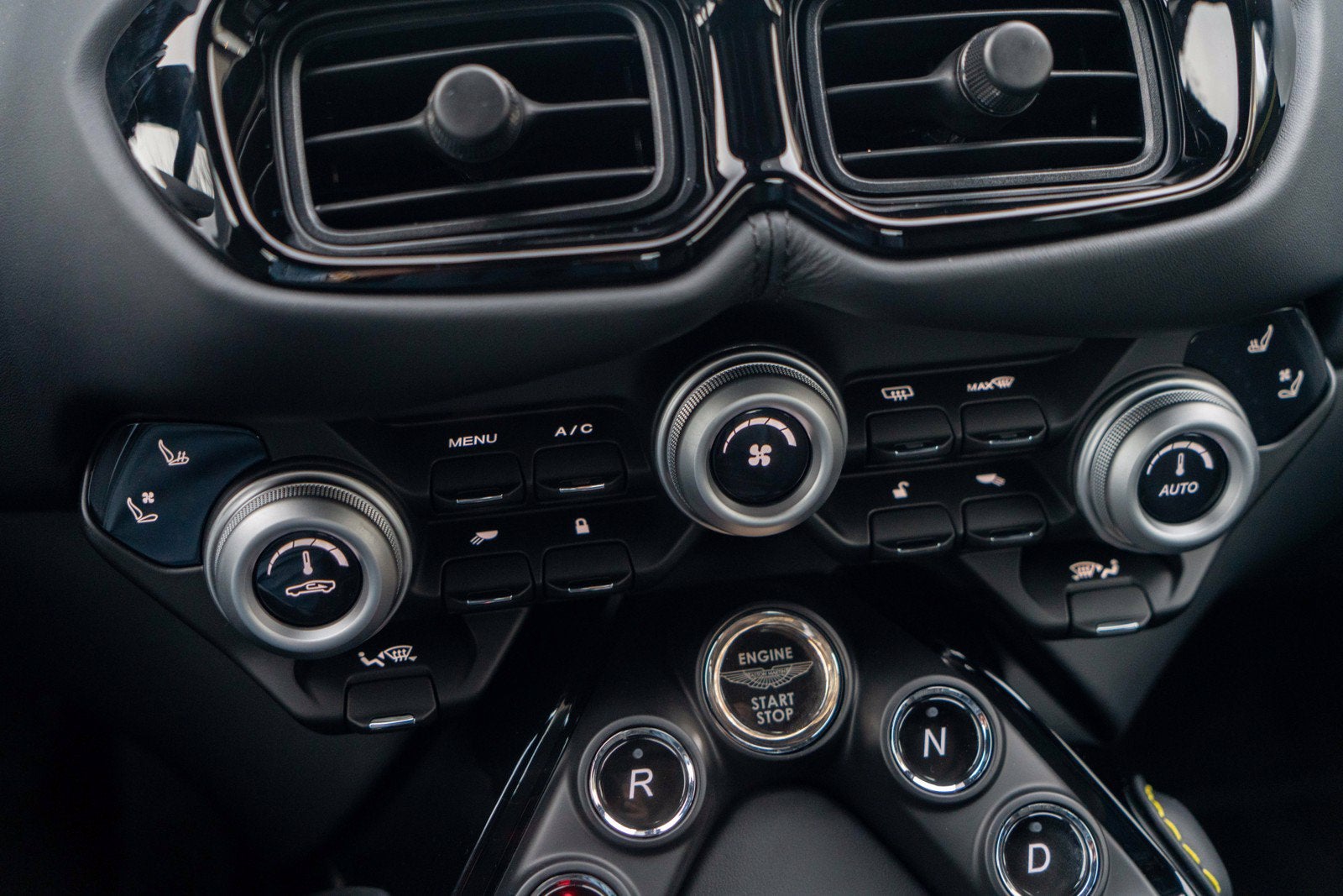 2023 Aston Martin Vantage Coupe