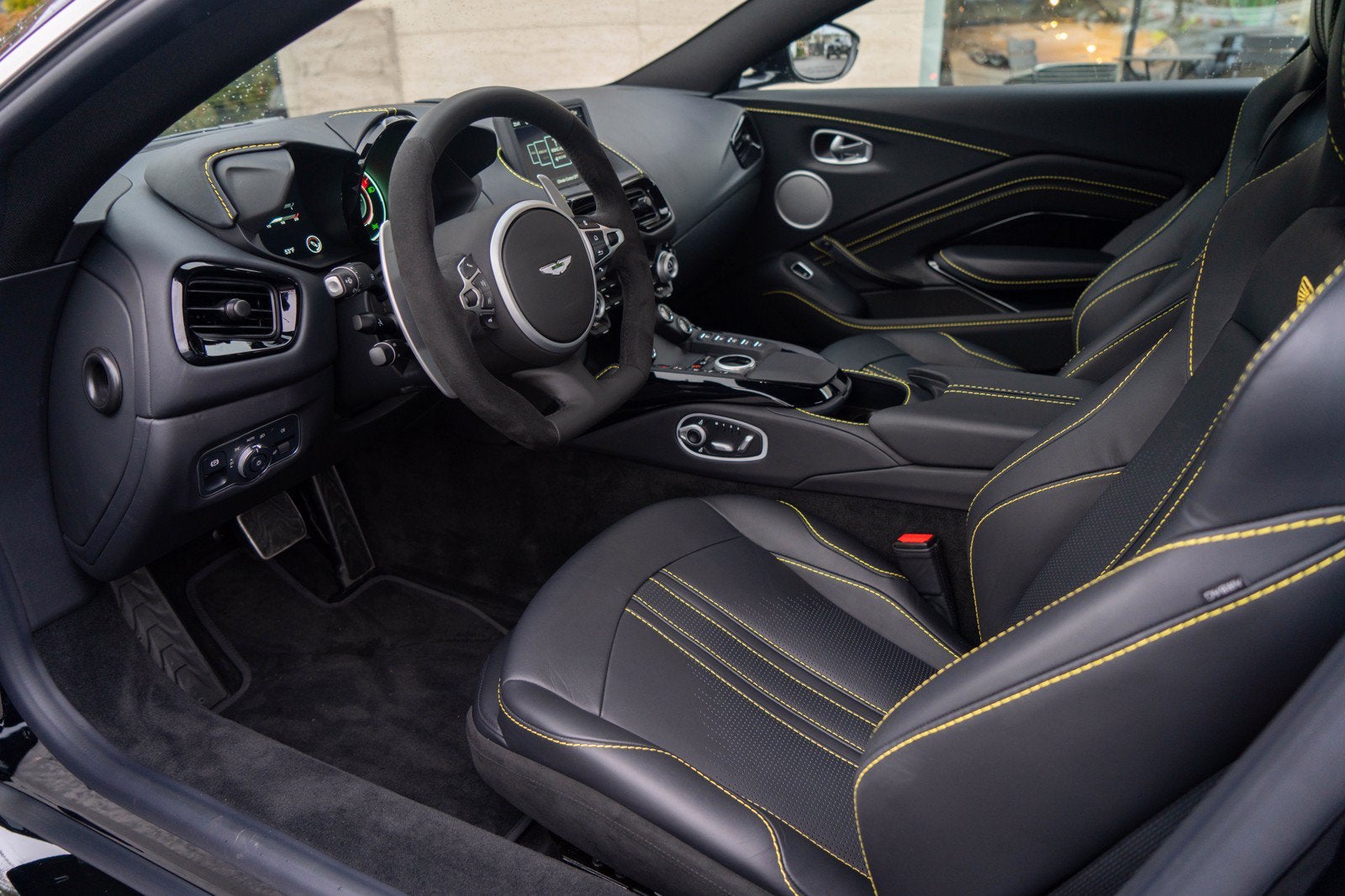 2023 Aston Martin Vantage Coupe