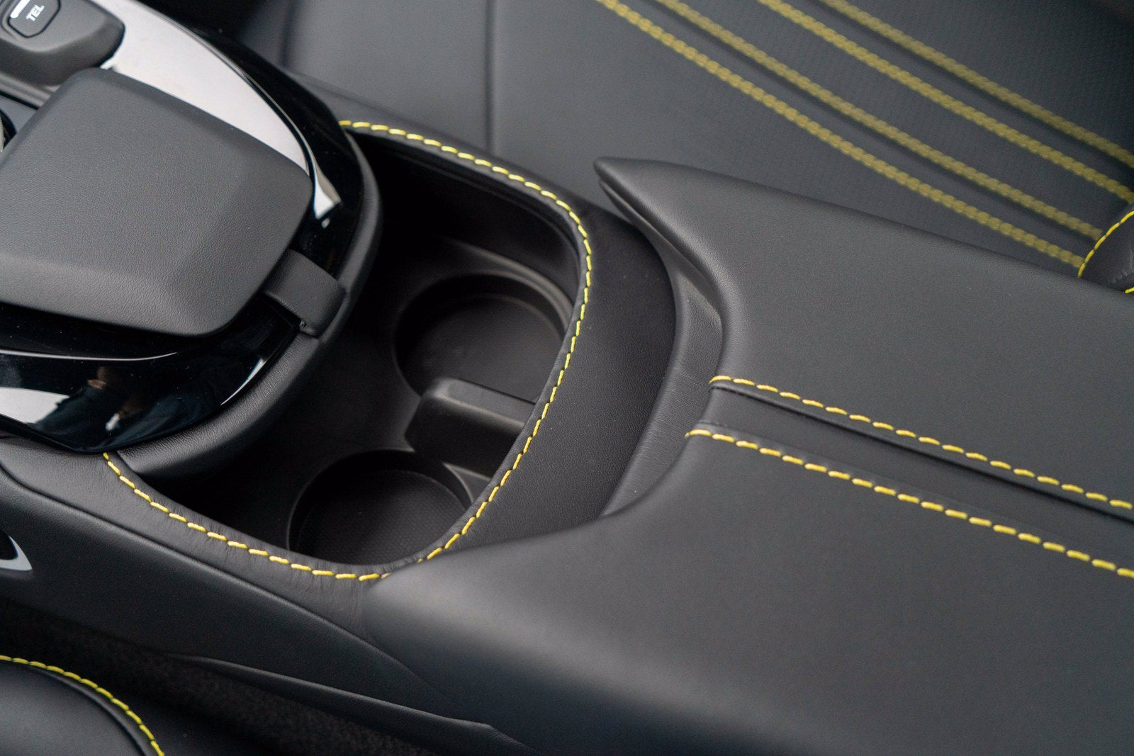 2023 Aston Martin Vantage Coupe