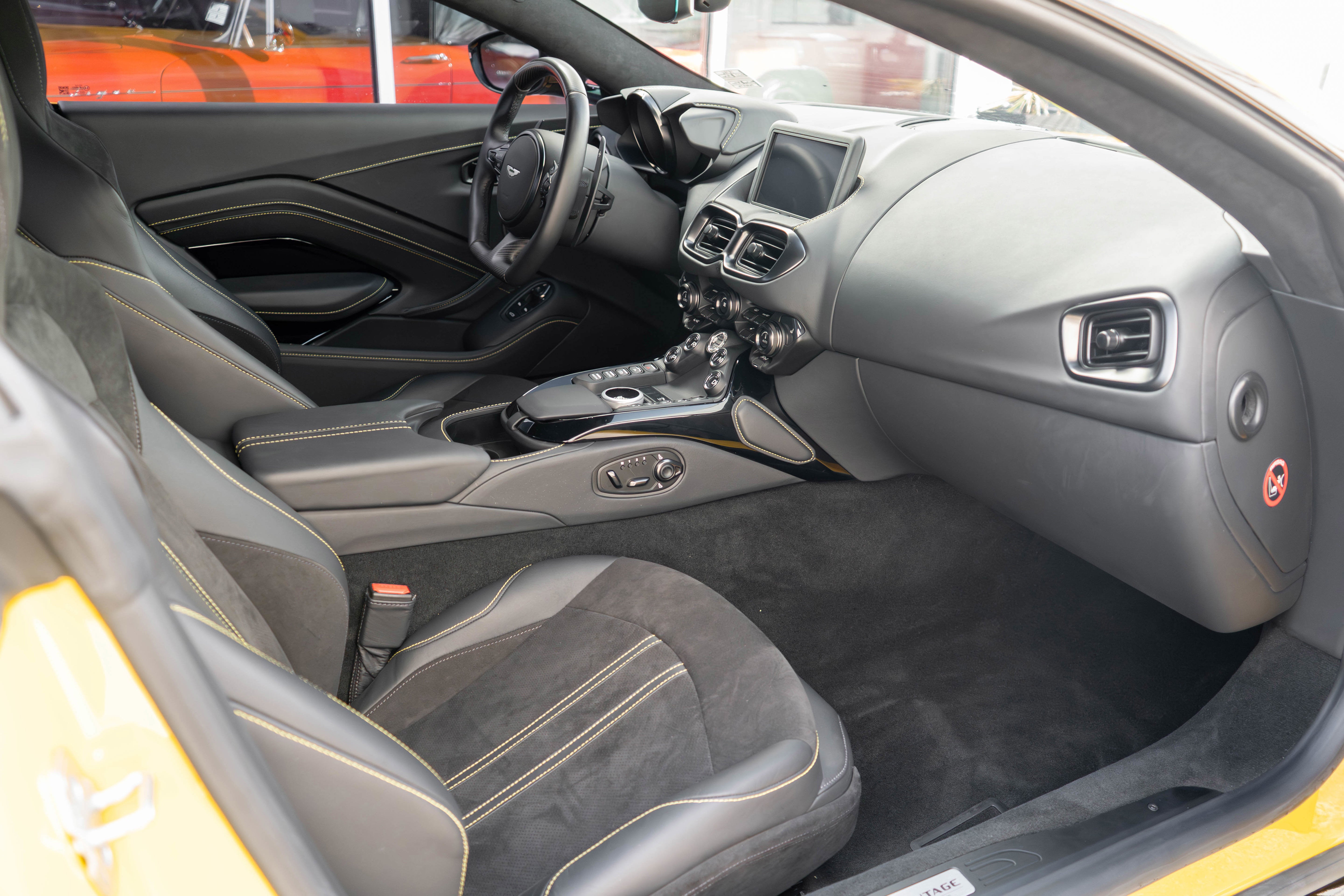 2023 Aston Martin Vantage Coupe