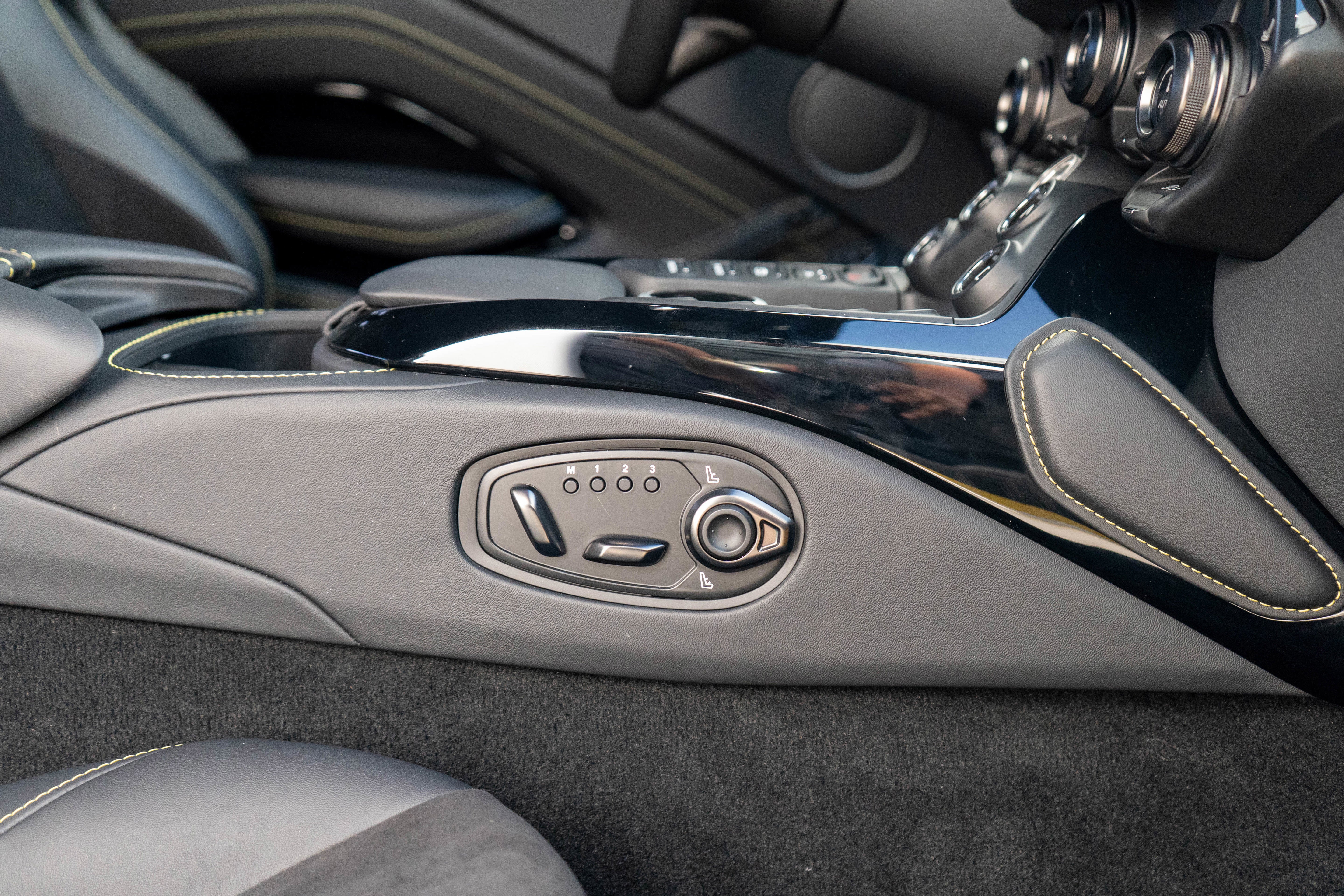 2023 Aston Martin Vantage Coupe