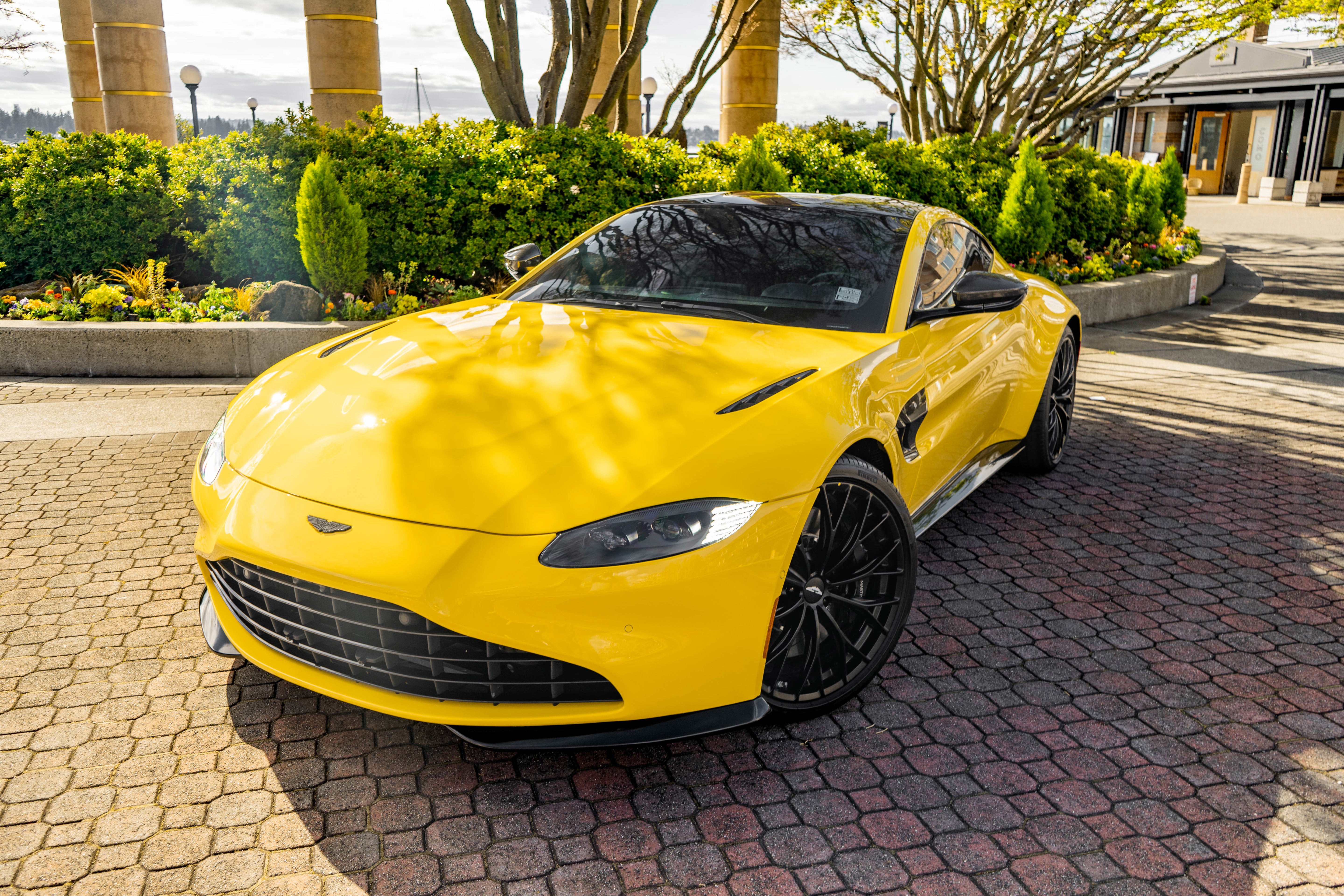 2023 Aston Martin Vantage Coupe