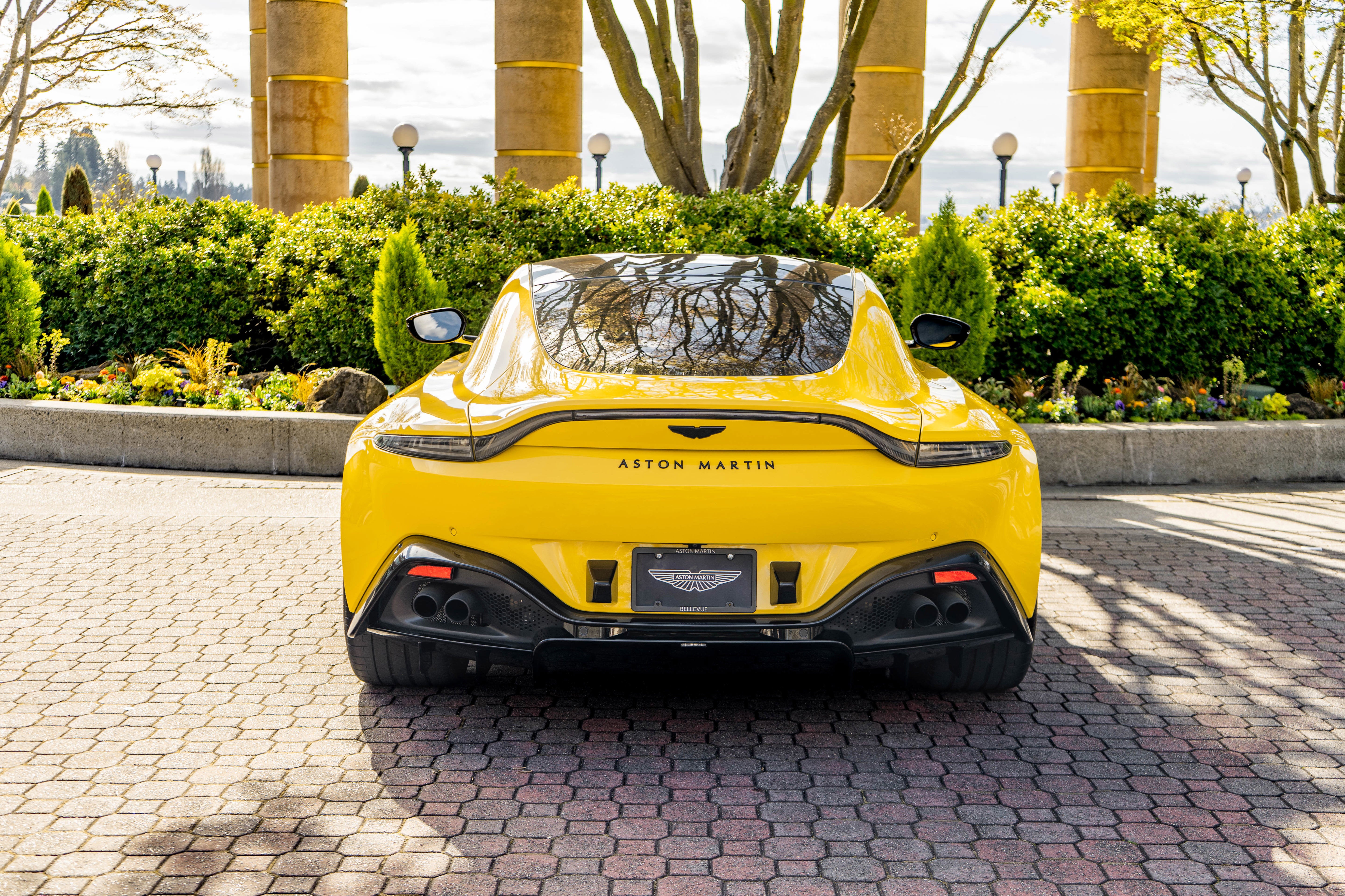 2023 Aston Martin Vantage Coupe