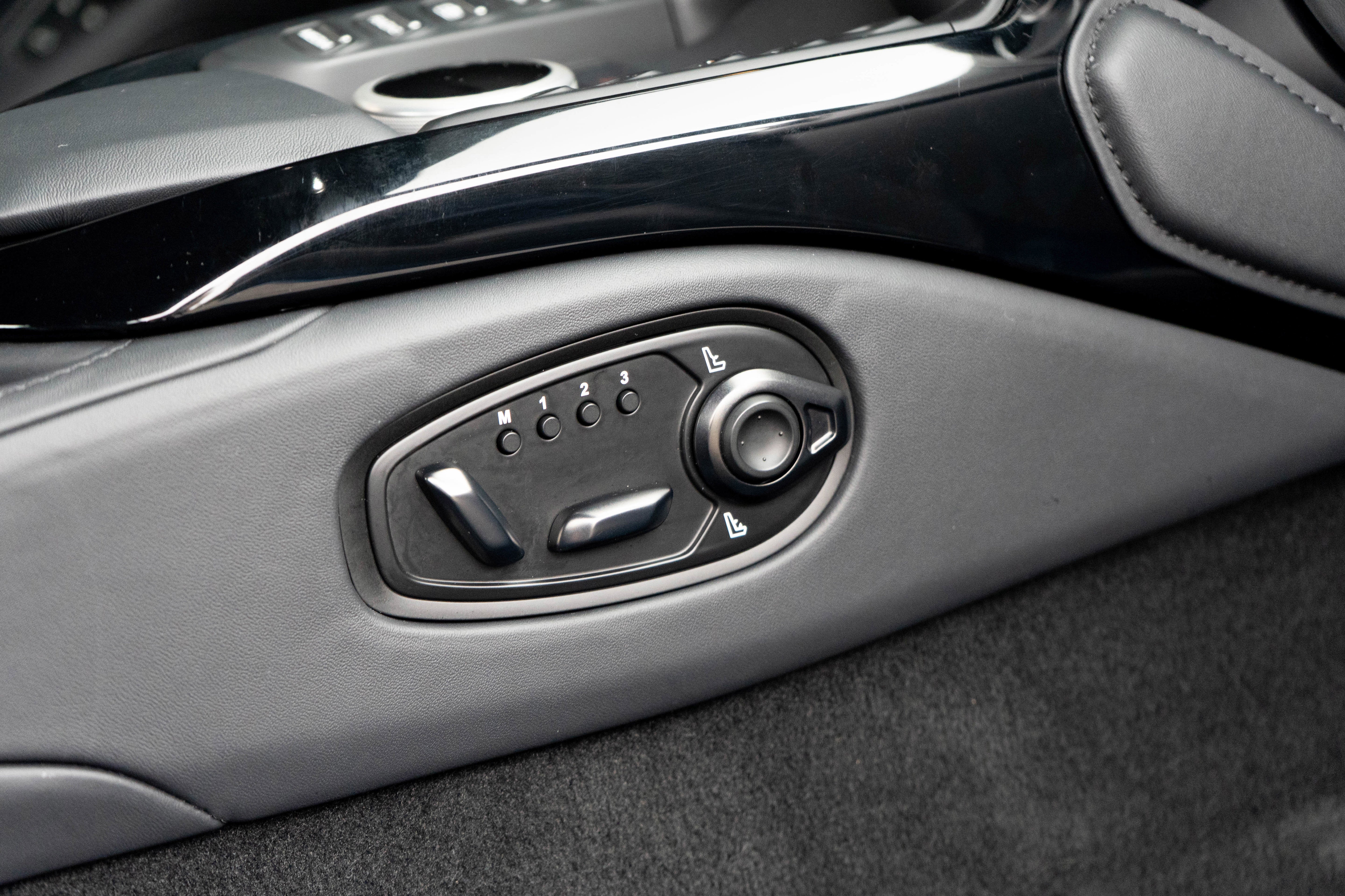 2022 Aston Martin Vantage Coupe