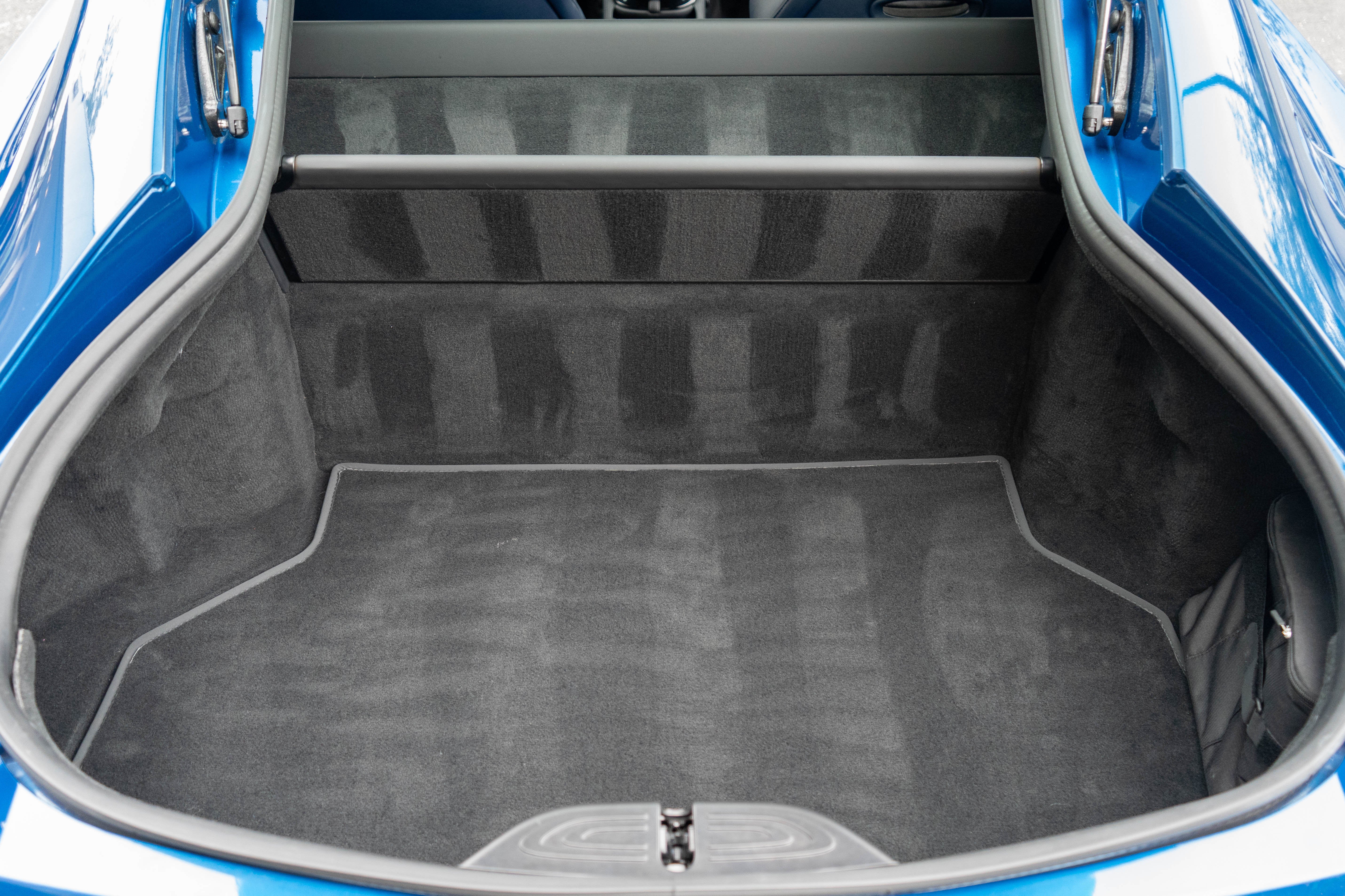 2022 Aston Martin Vantage Coupe