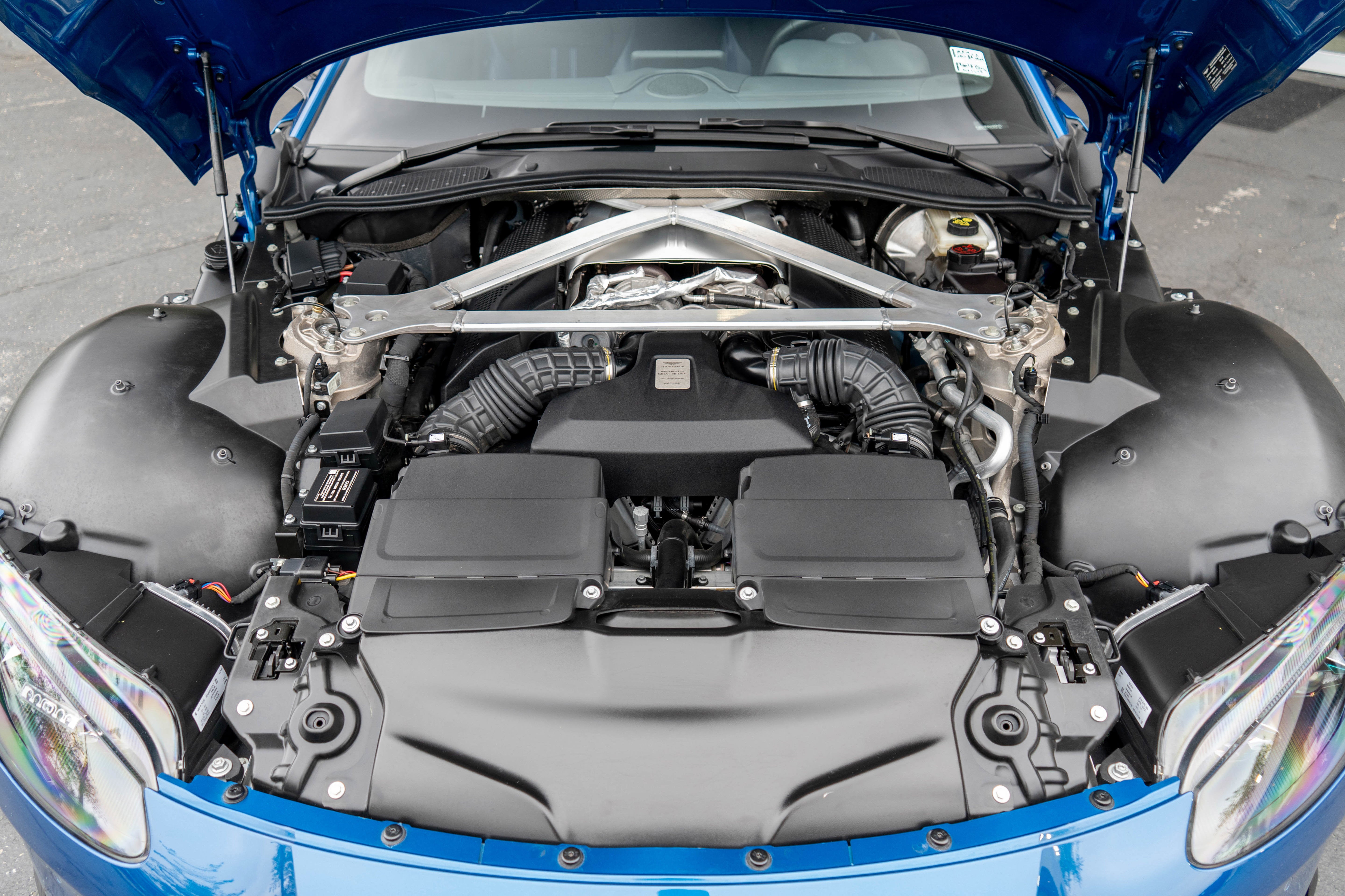 2022 Aston Martin Vantage Coupe