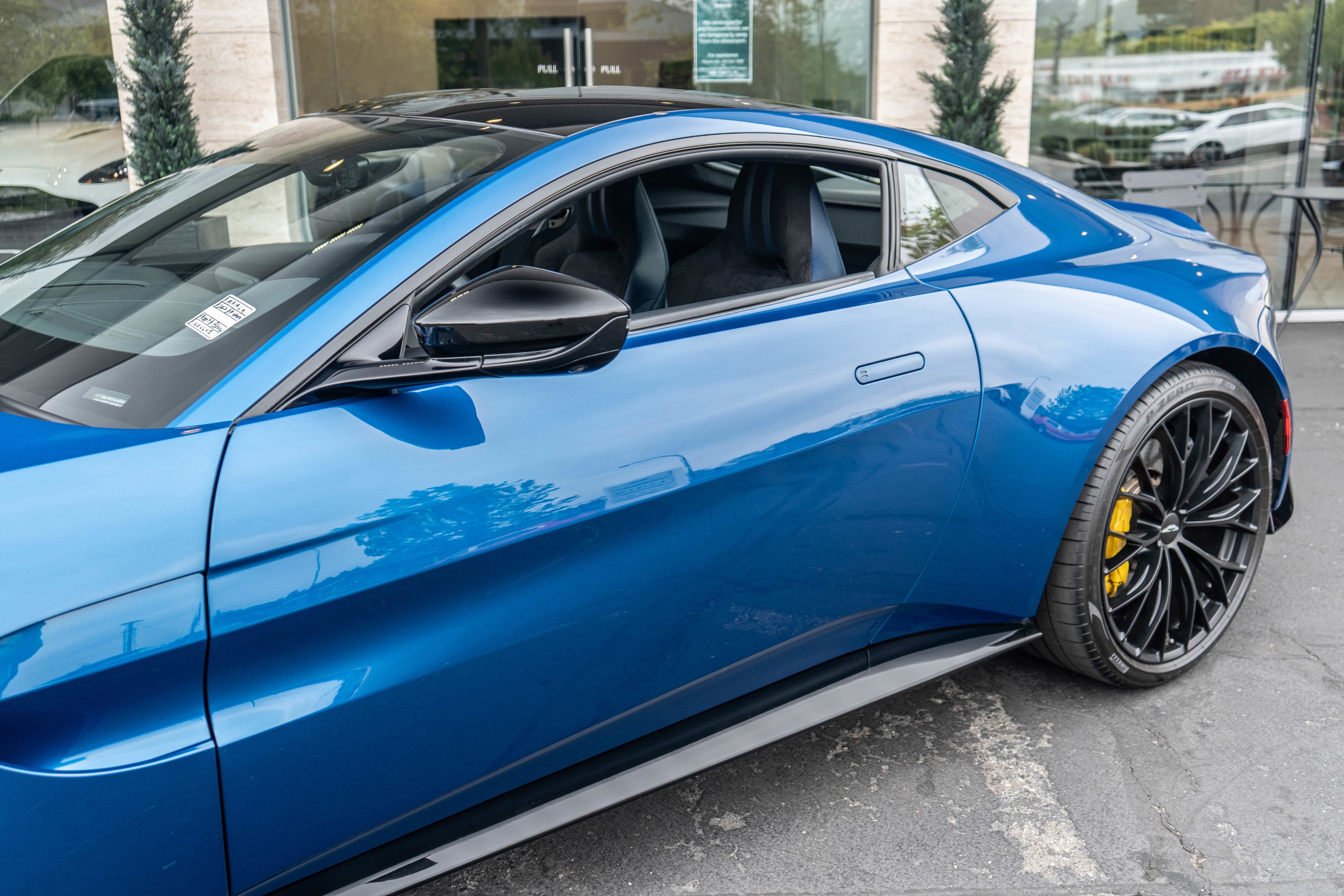 2022 Aston Martin Vantage Coupe
