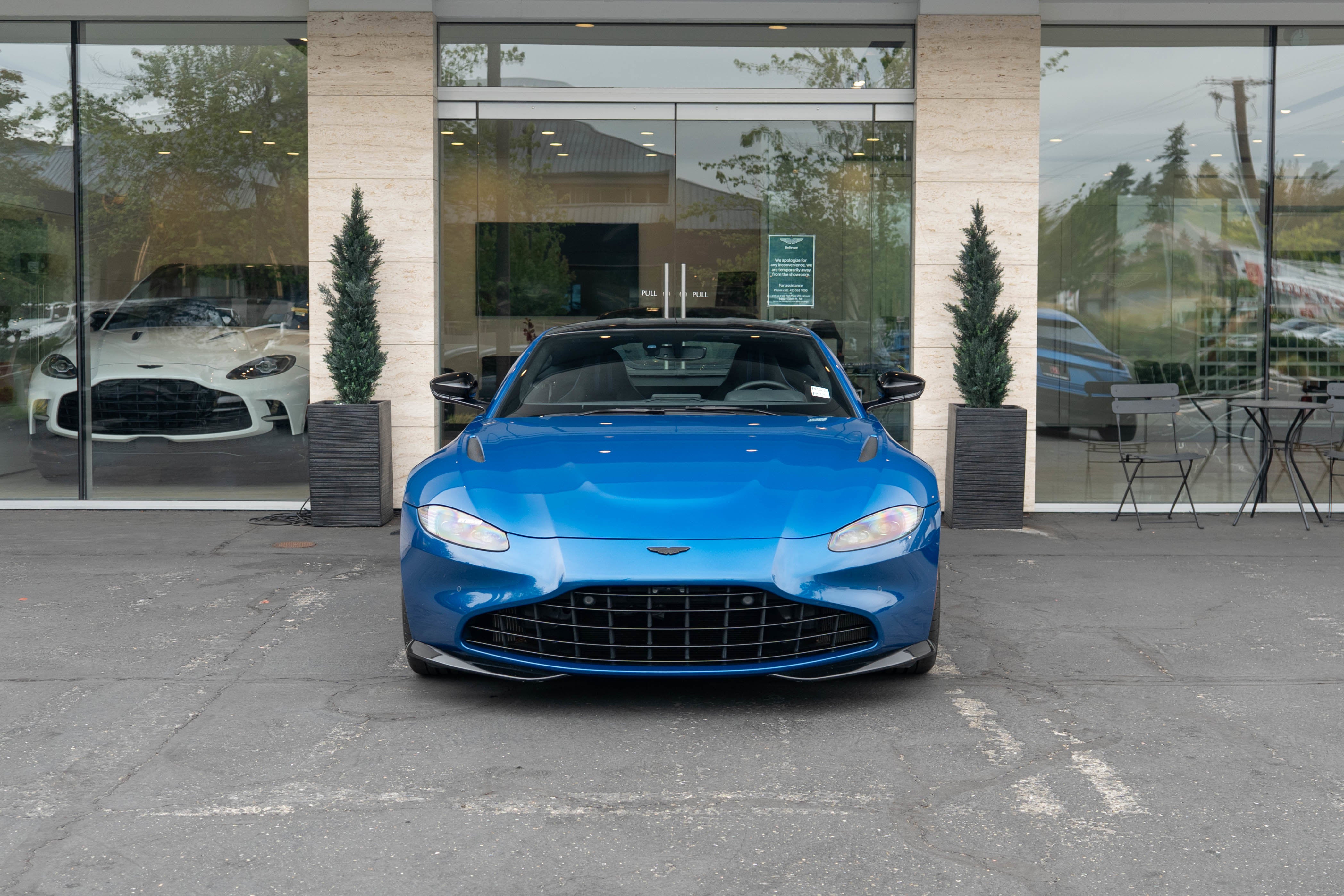 2022 Aston Martin Vantage Coupe