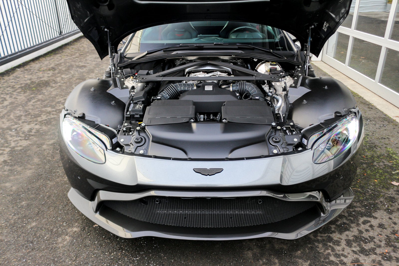 2021 Aston Martin Vantage Coupe Automatic