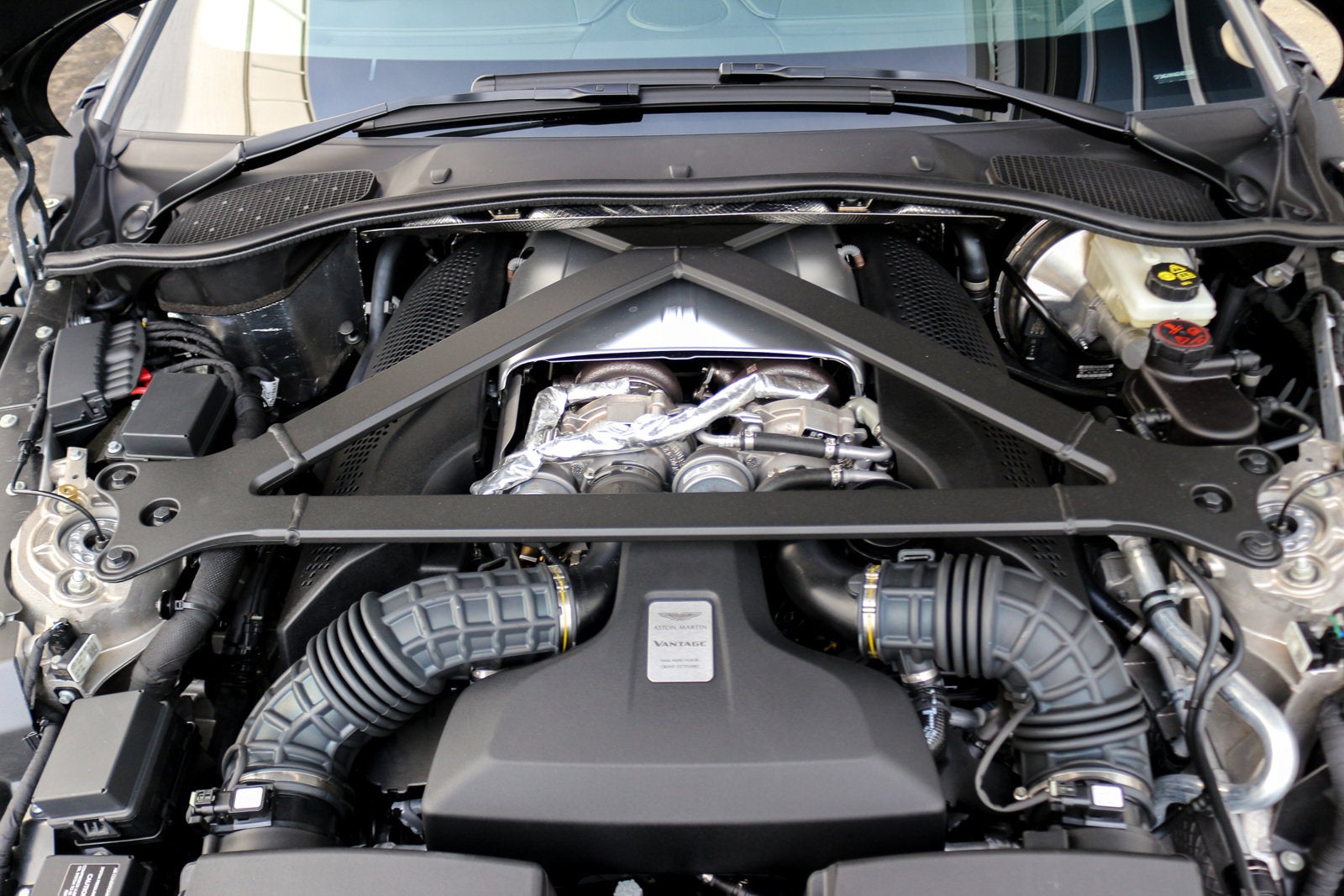 2021 Aston Martin Vantage Coupe Automatic