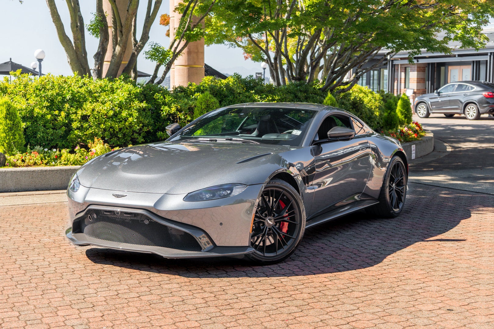 2021 Aston Martin Vantage Coupe Automatic