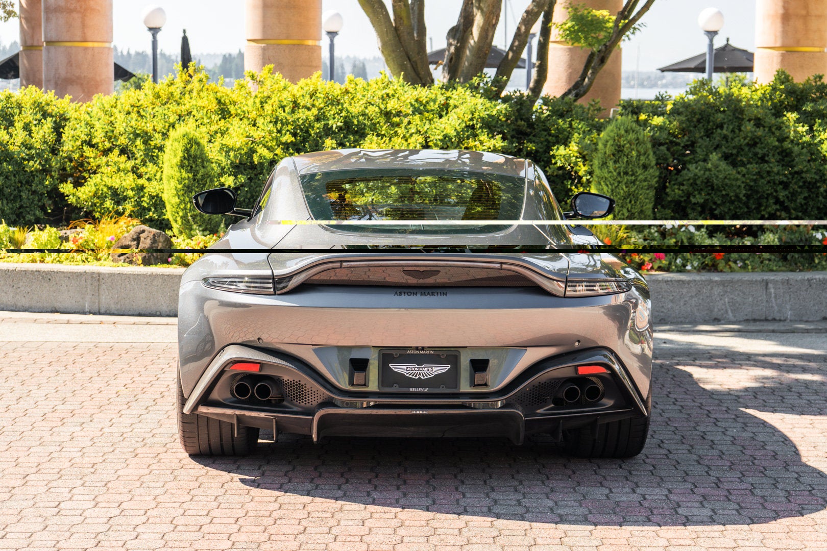 2021 Aston Martin Vantage Coupe Automatic