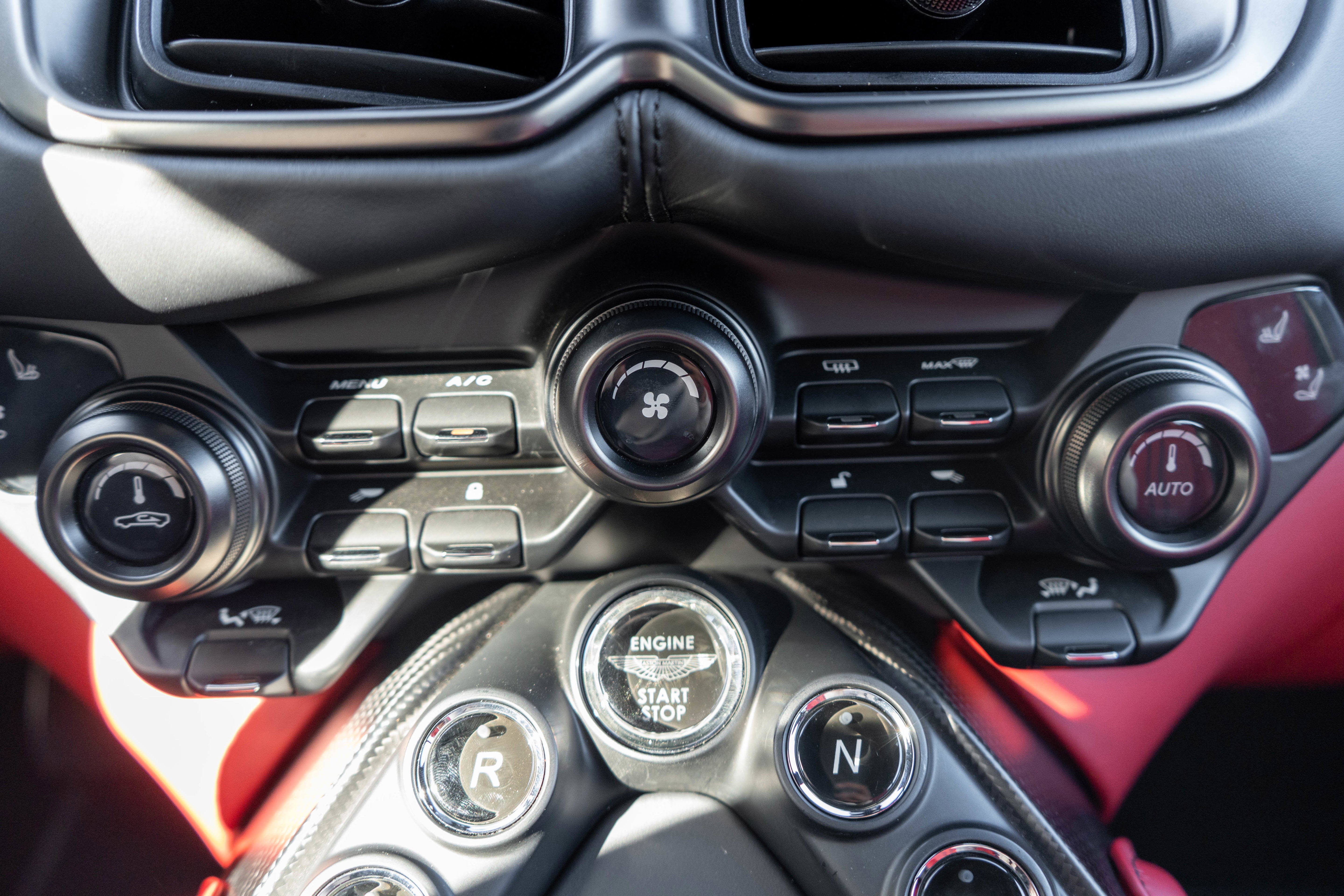 2023 Aston Martin Vantage Coupe