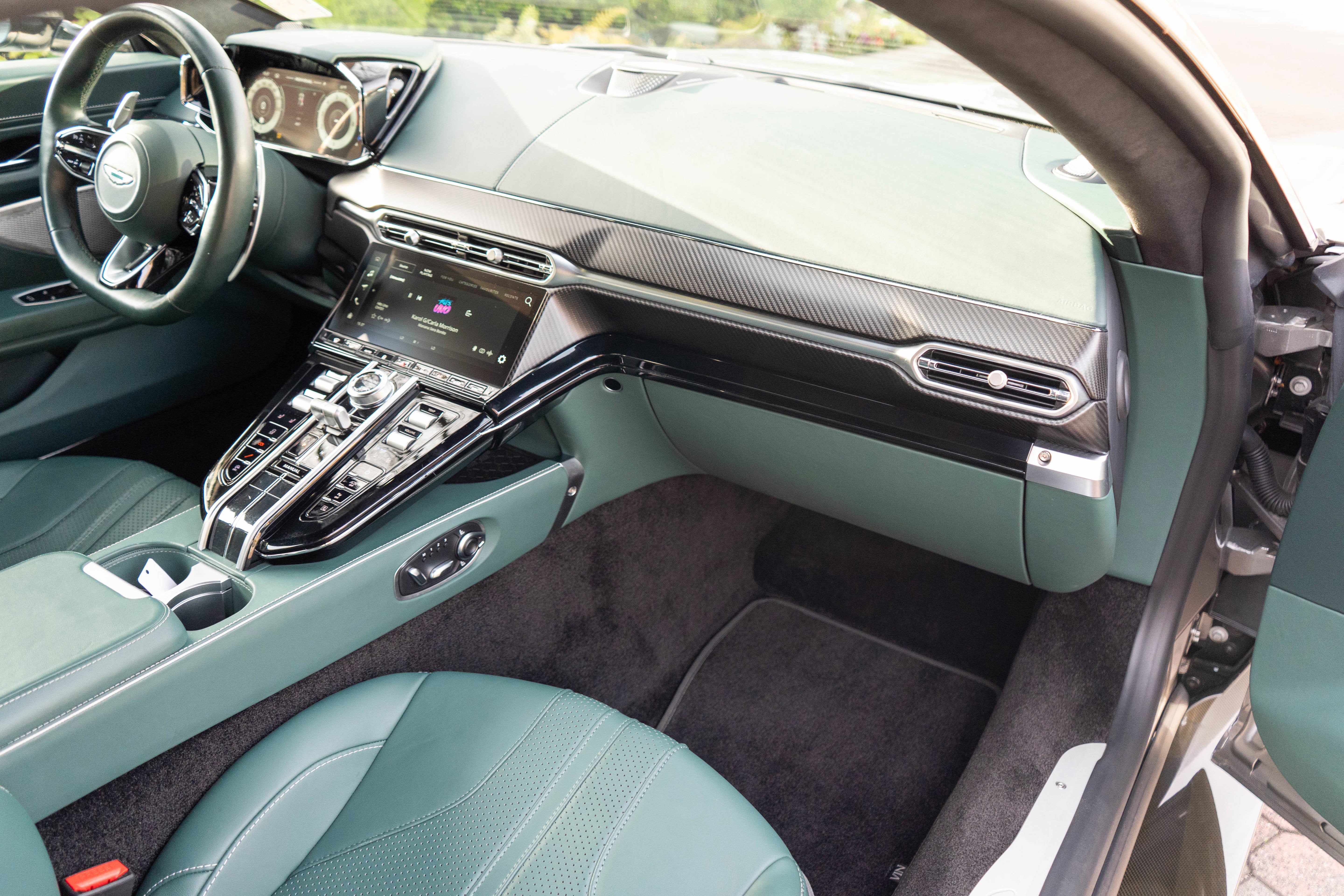 2025 Aston Martin Vantage Coupe