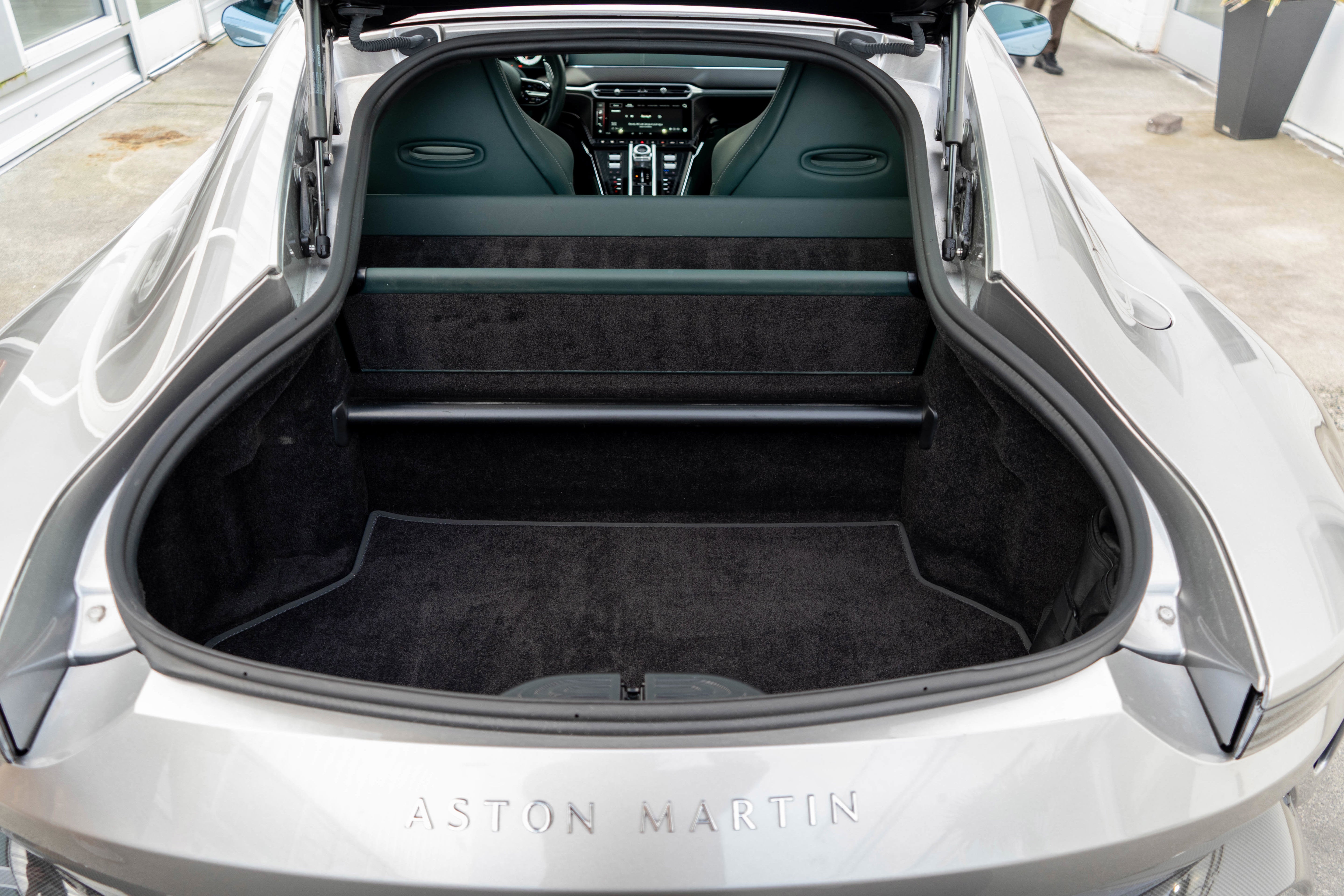 2025 Aston Martin Vantage Coupe