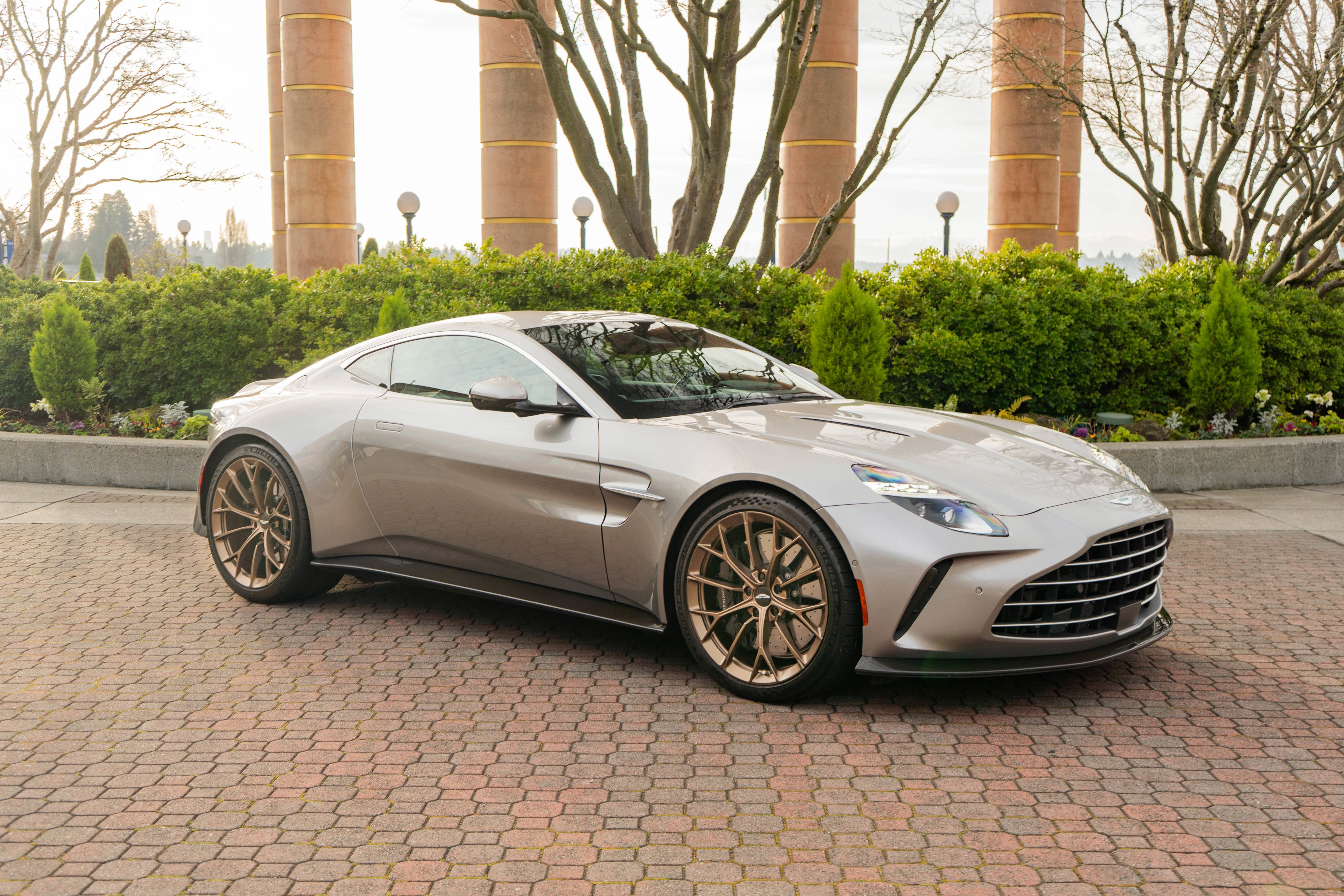 2025 Aston Martin Vantage Coupe