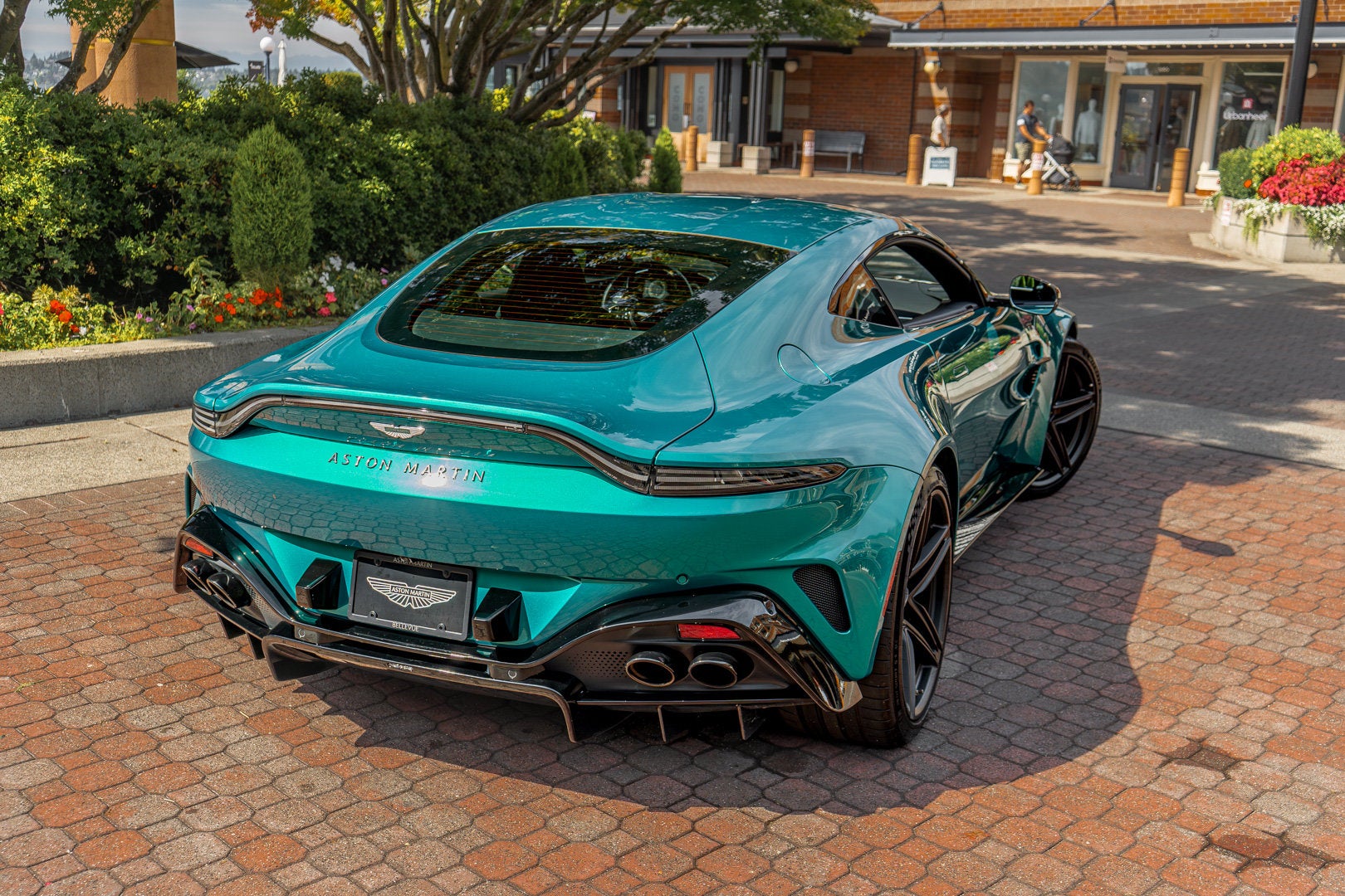 2025 Aston Martin Vantage Coupe