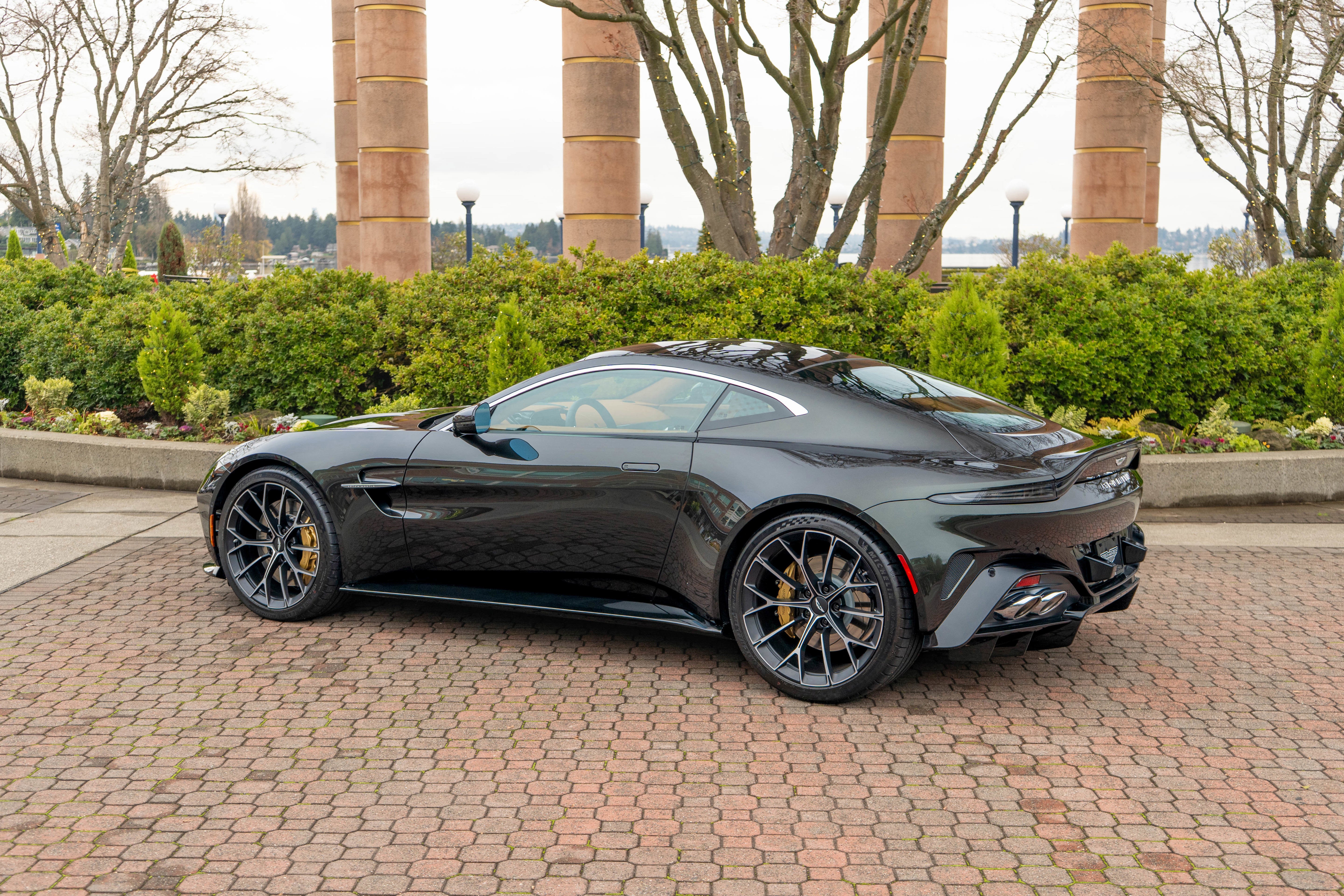 2025 Aston Martin Vantage Coupe
