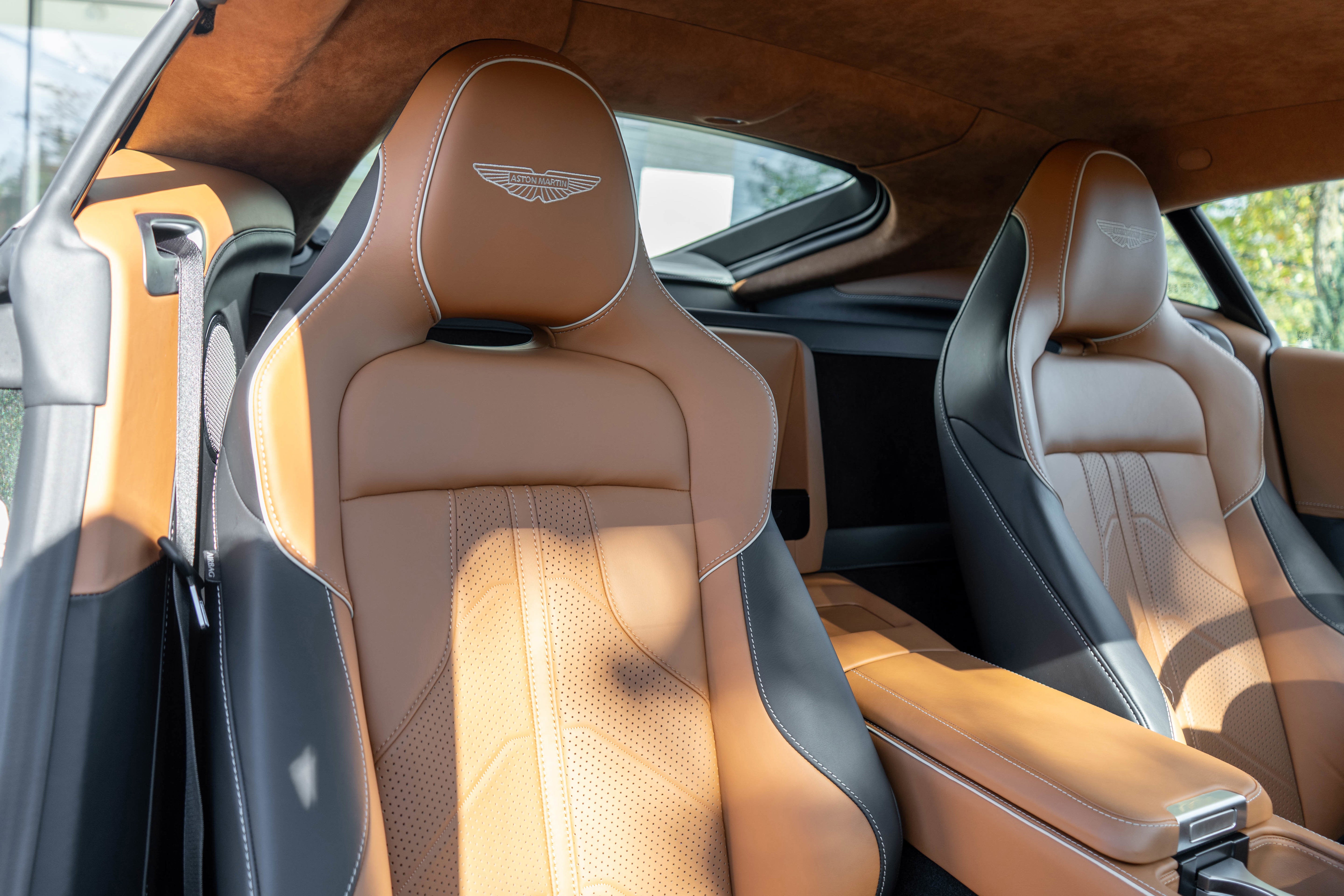 2025 Aston Martin Vantage Coupe