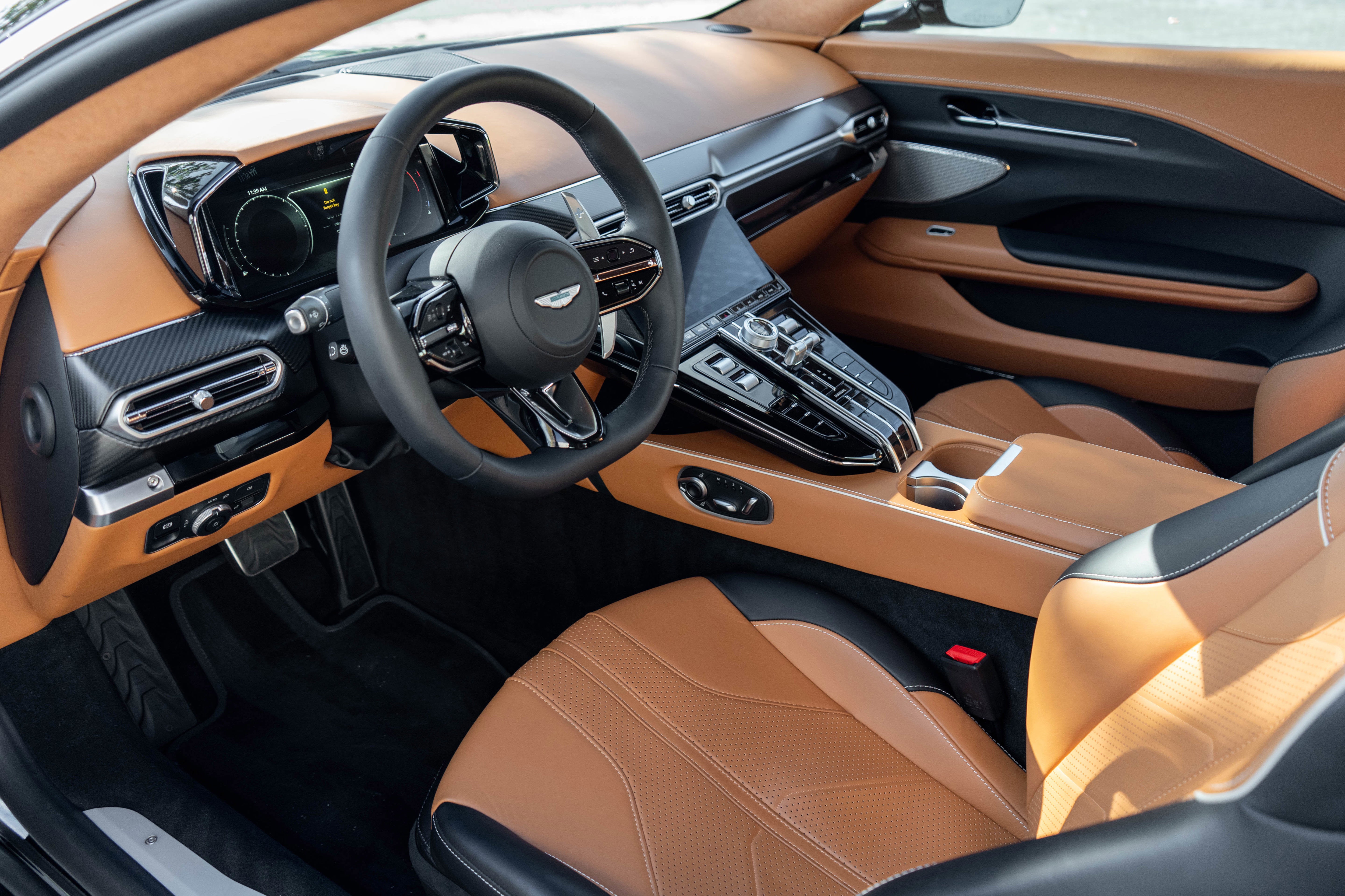 2025 Aston Martin Vantage Coupe