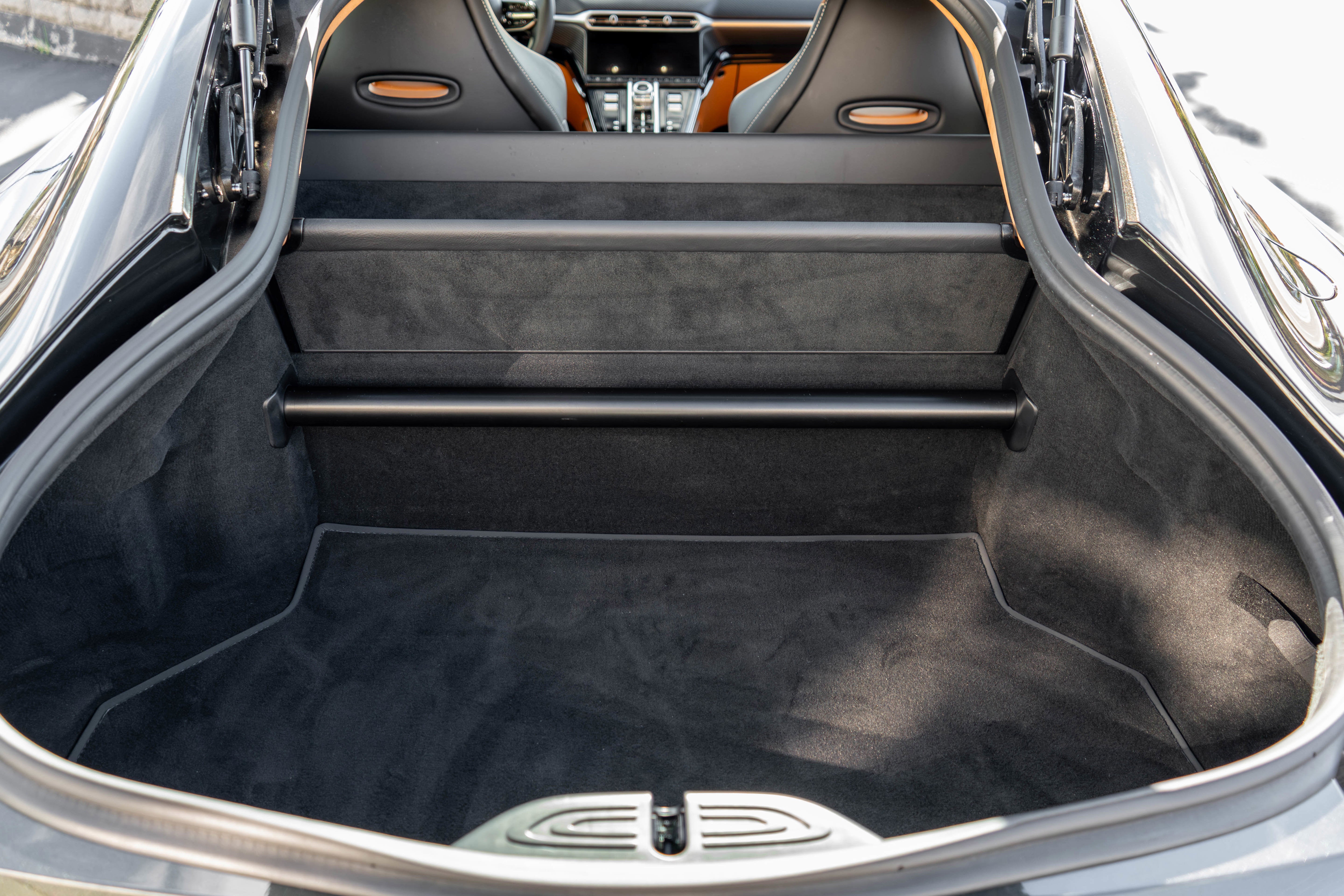 2025 Aston Martin Vantage Coupe