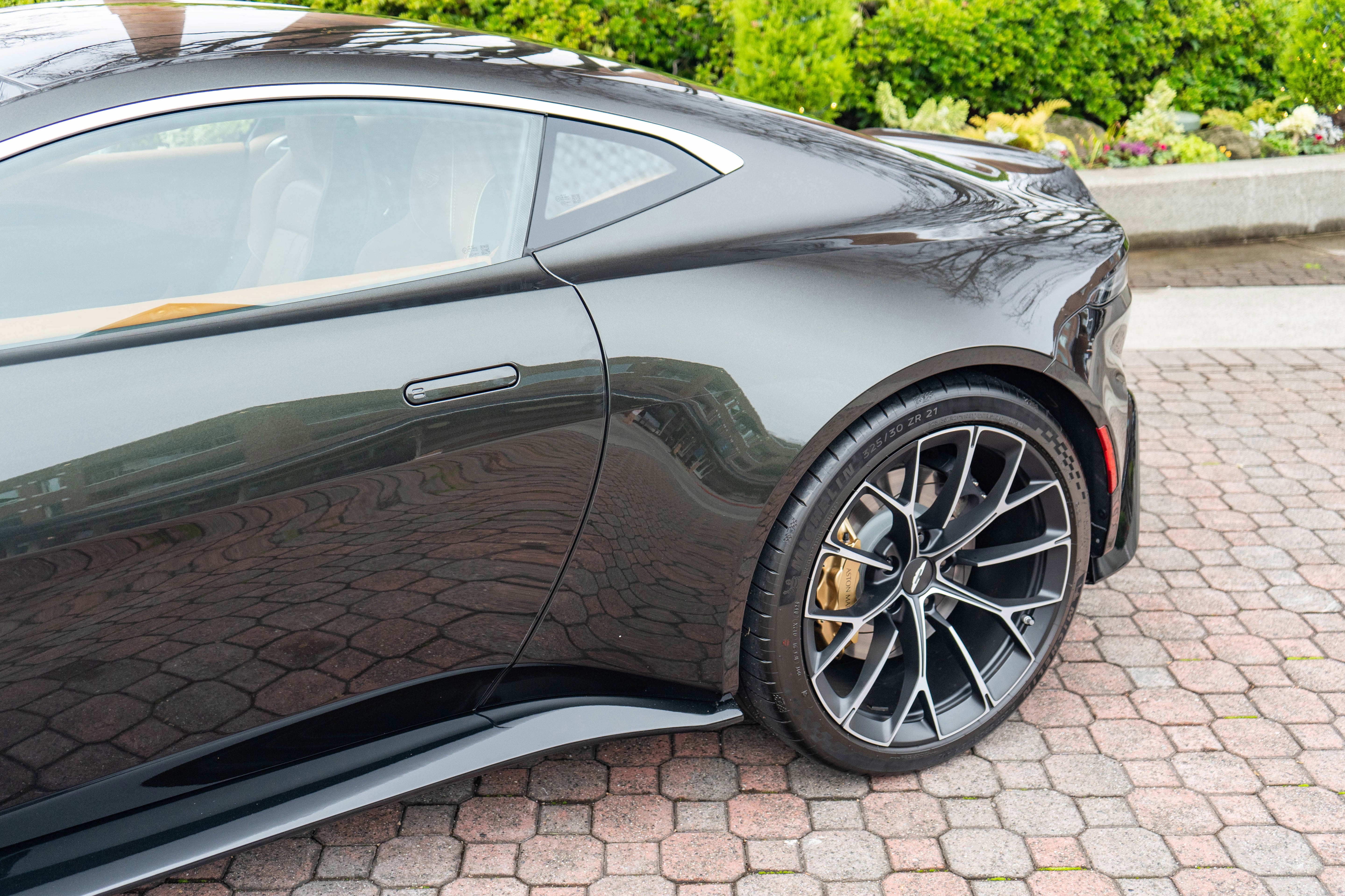 2025 Aston Martin Vantage Coupe