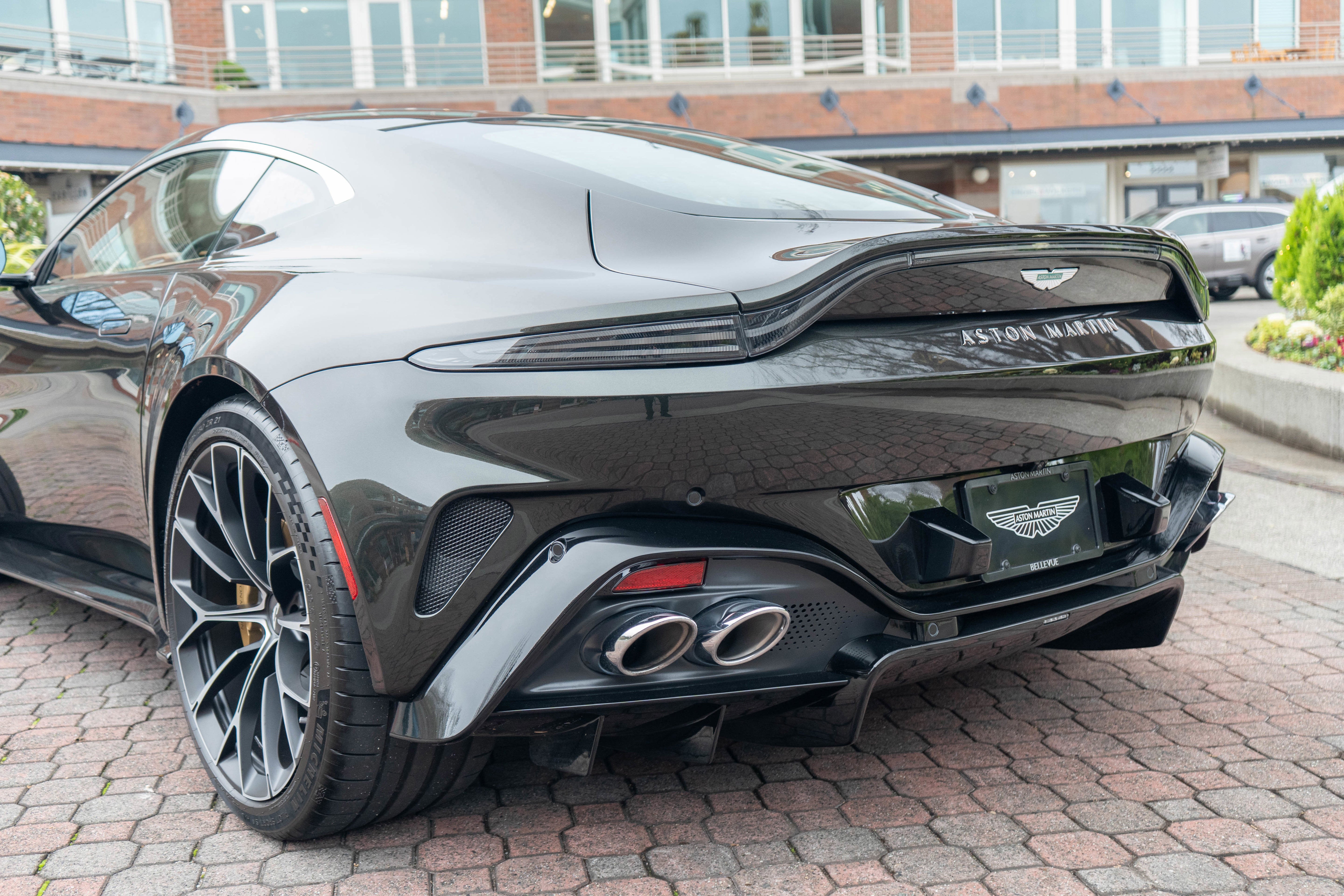 2025 Aston Martin Vantage Coupe