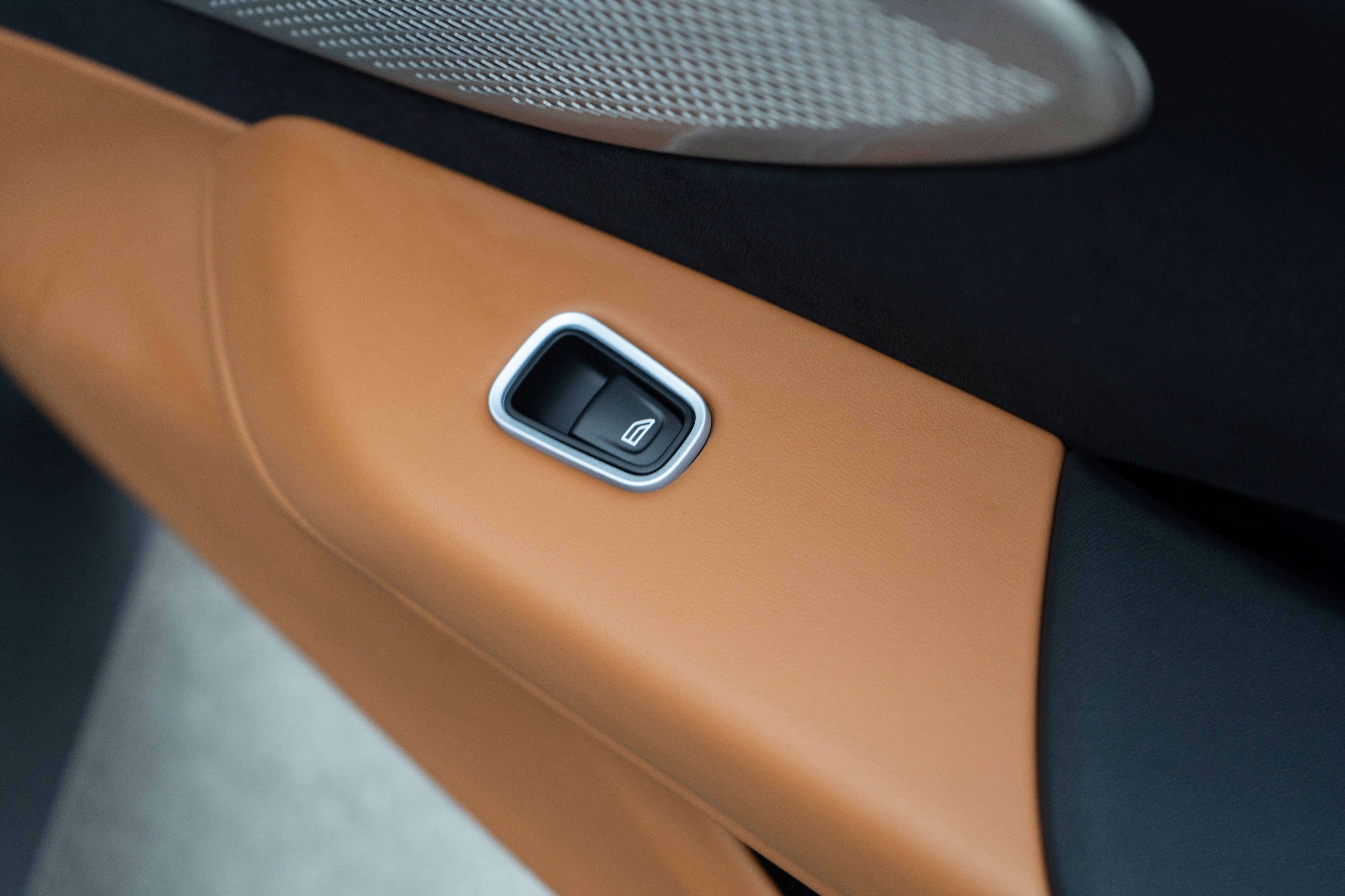 2025 Aston Martin Vantage Coupe