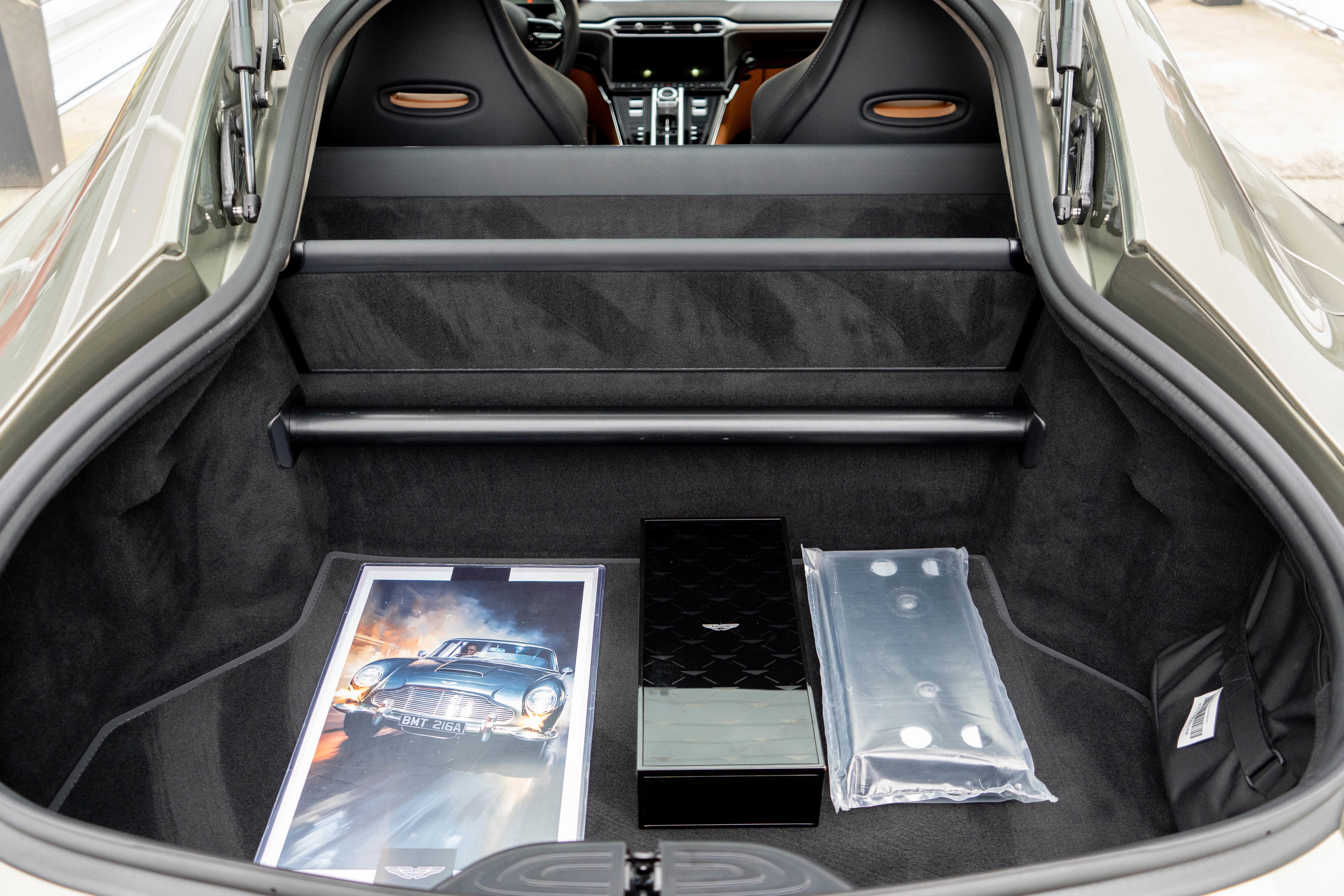 2025 Aston Martin Vantage Coupe