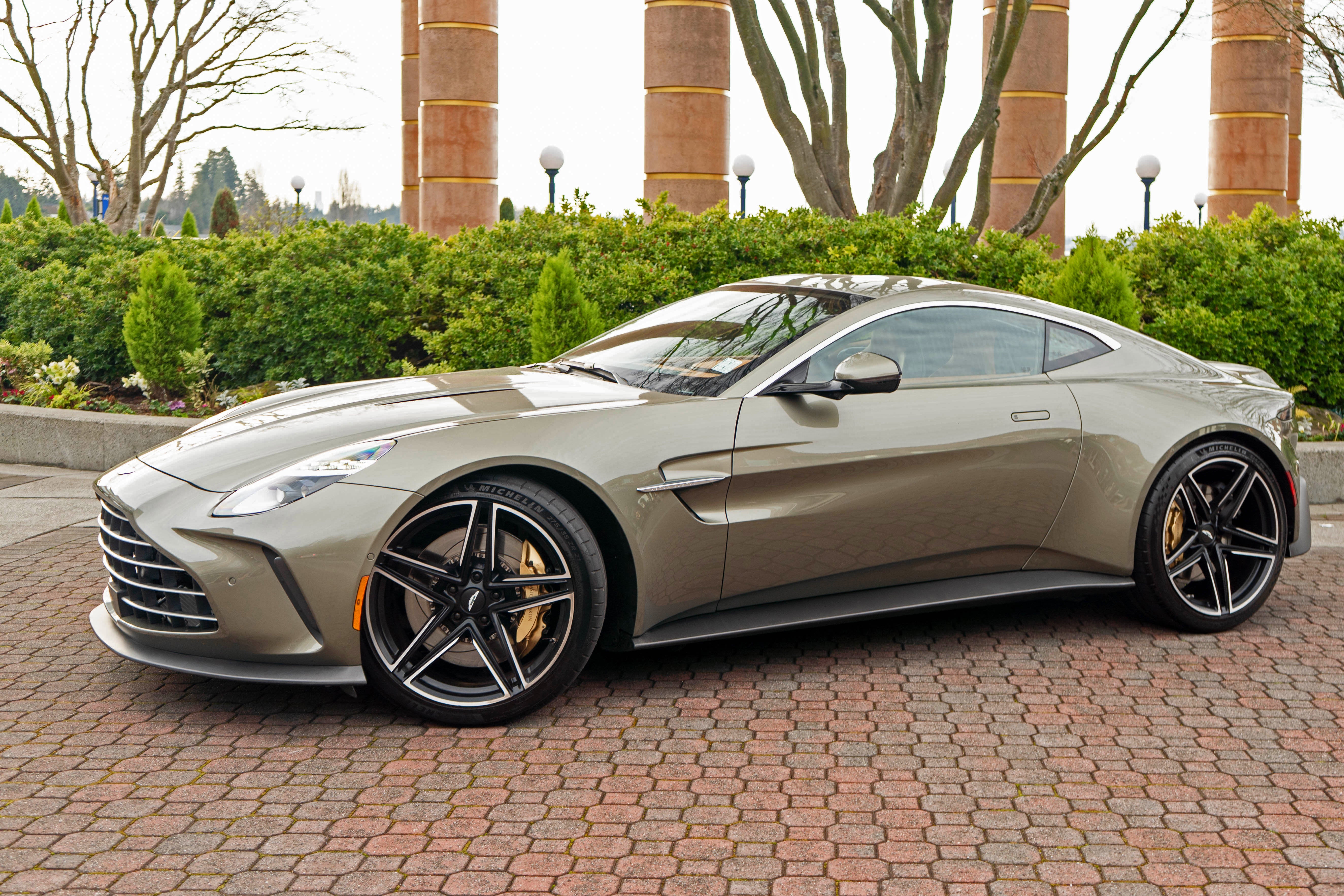 2025 Aston Martin Vantage Coupe