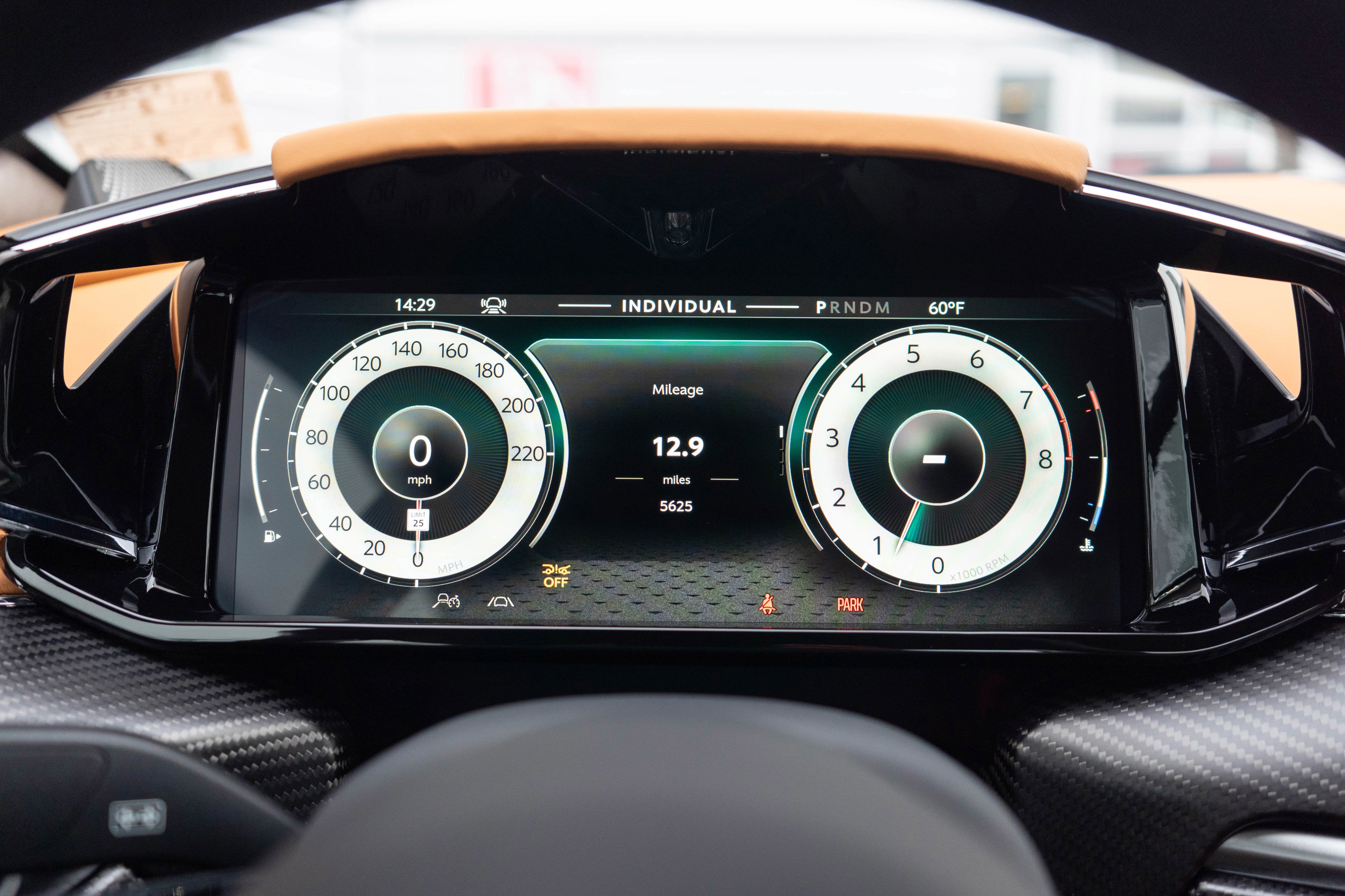 2025 Aston Martin Vantage Coupe