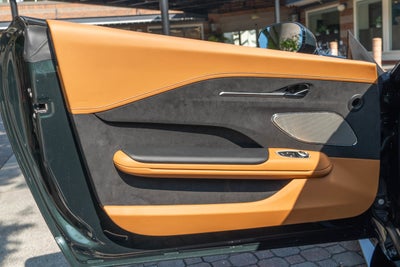 2026 Aston Martin Vantage Roadster