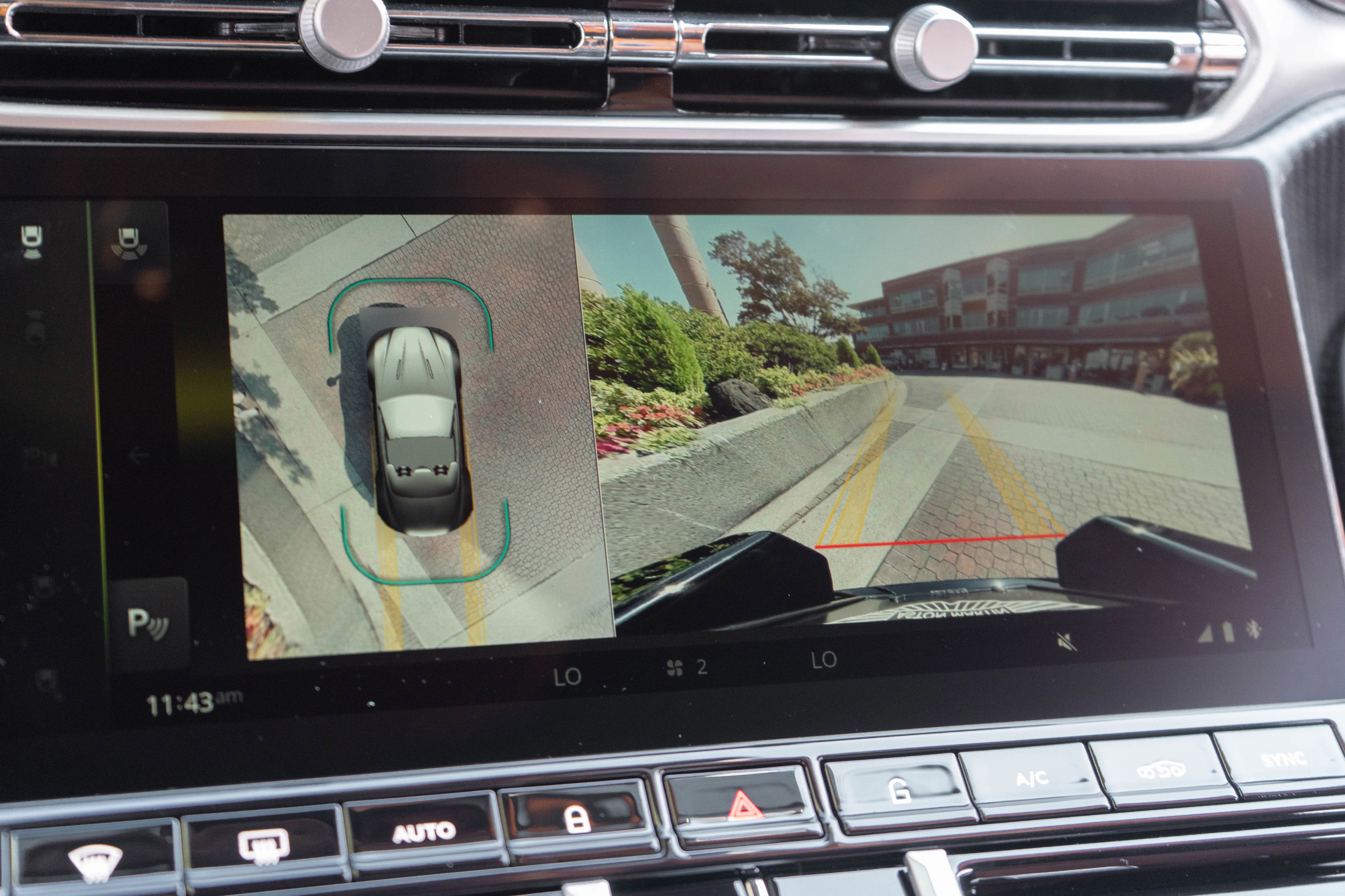 2026 Aston Martin Vantage Roadster