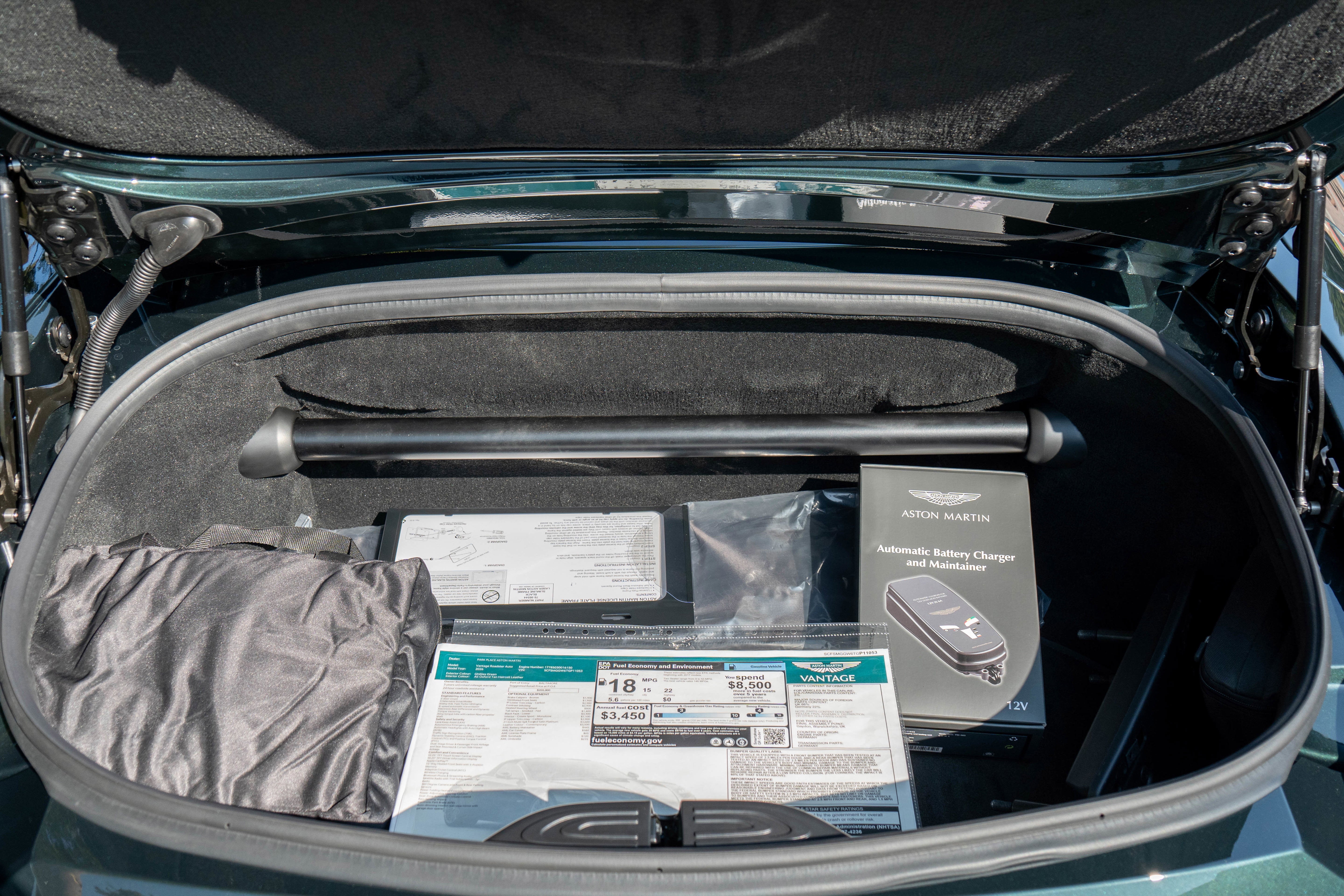 2026 Aston Martin Vantage Roadster