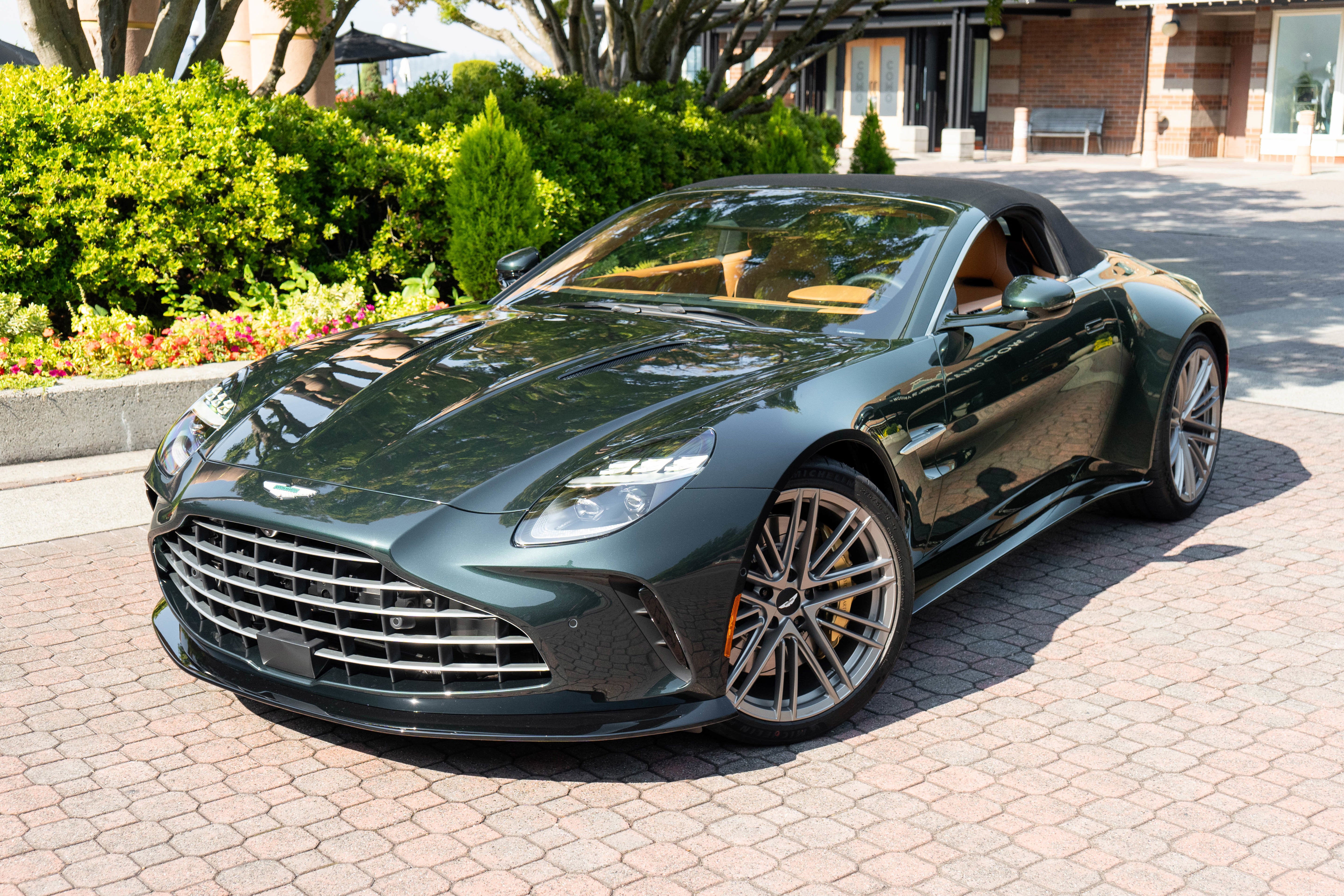 2026 Aston Martin Vantage Roadster