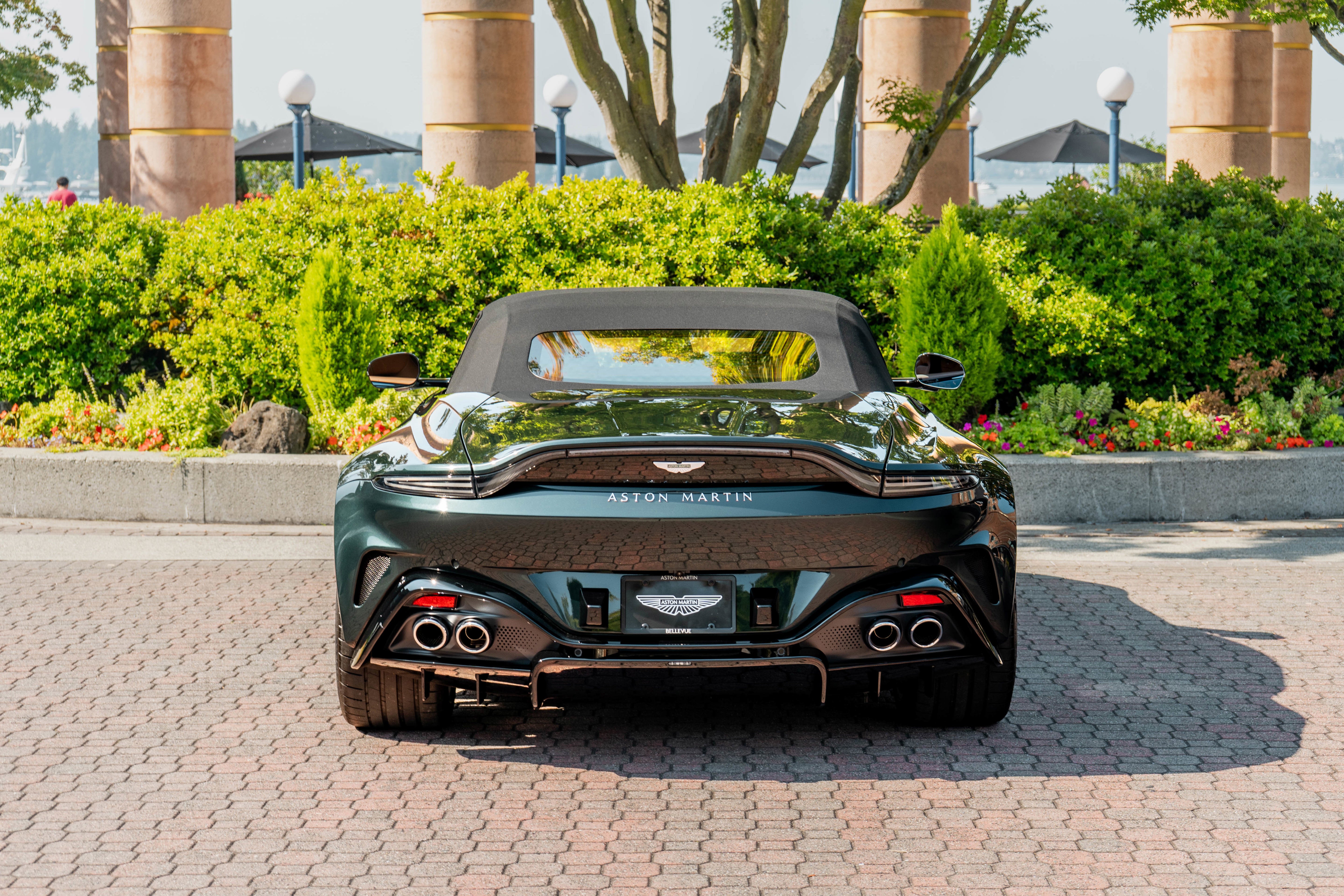 2026 Aston Martin Vantage Roadster