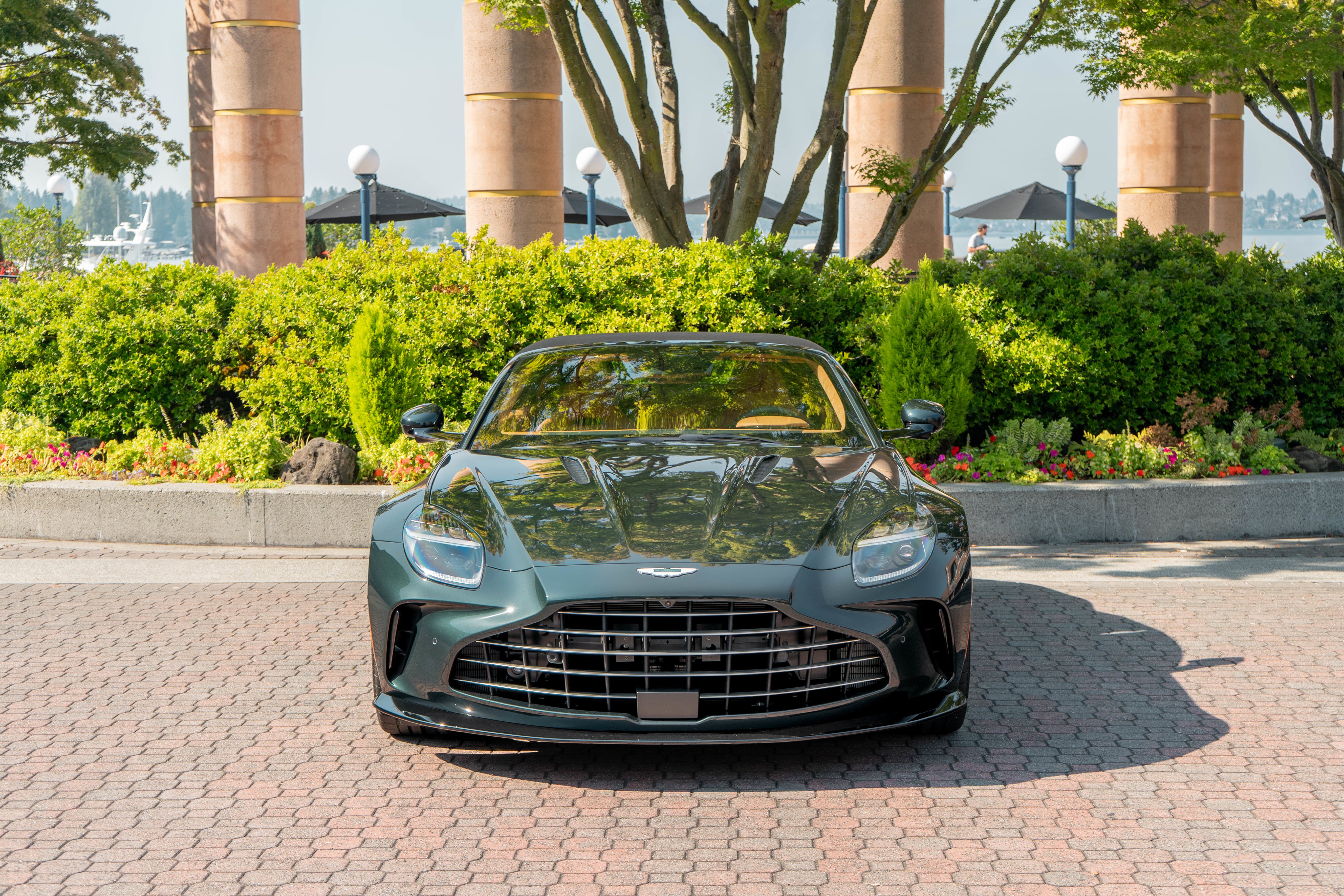 2026 Aston Martin Vantage Roadster