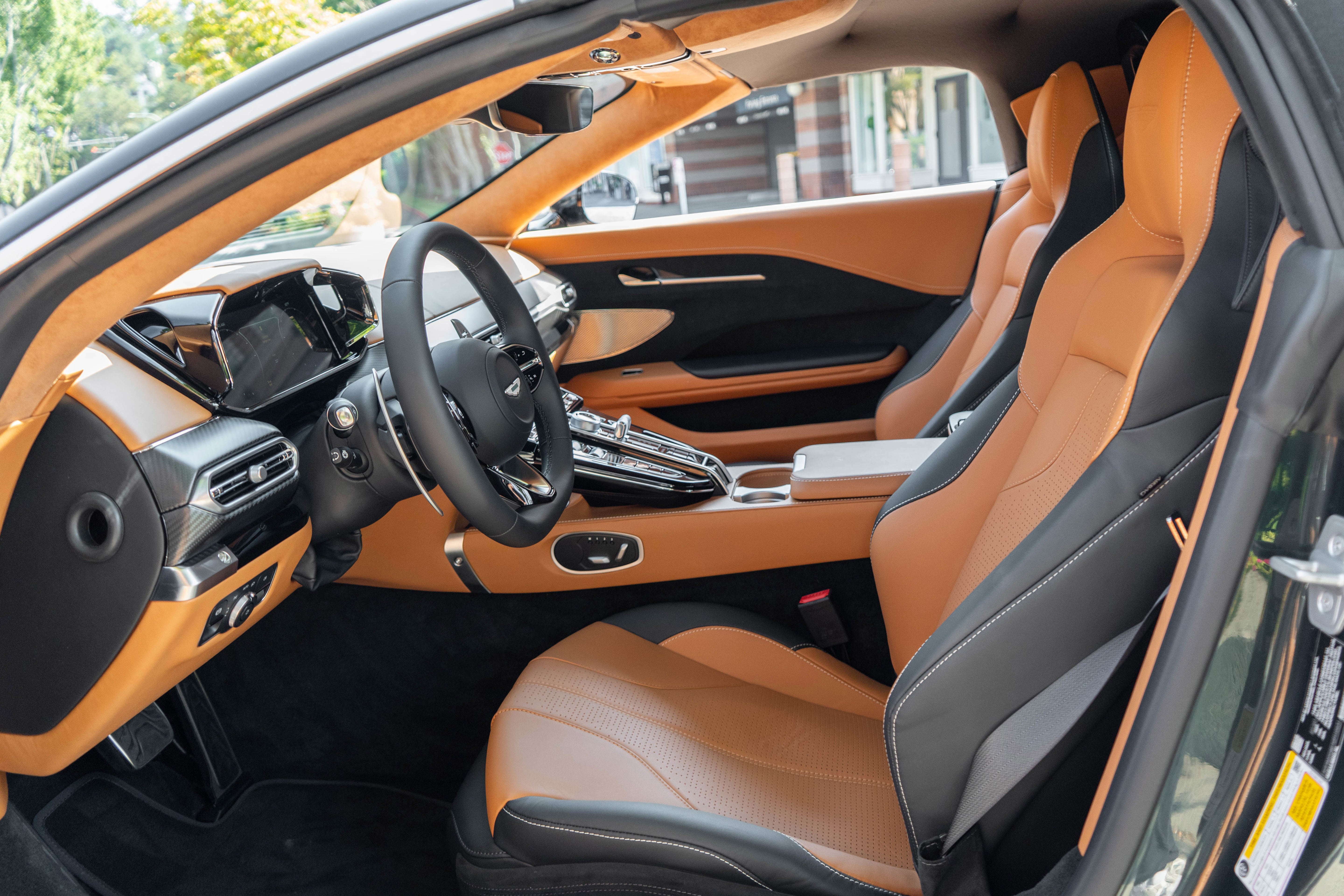 2026 Aston Martin Vantage Roadster