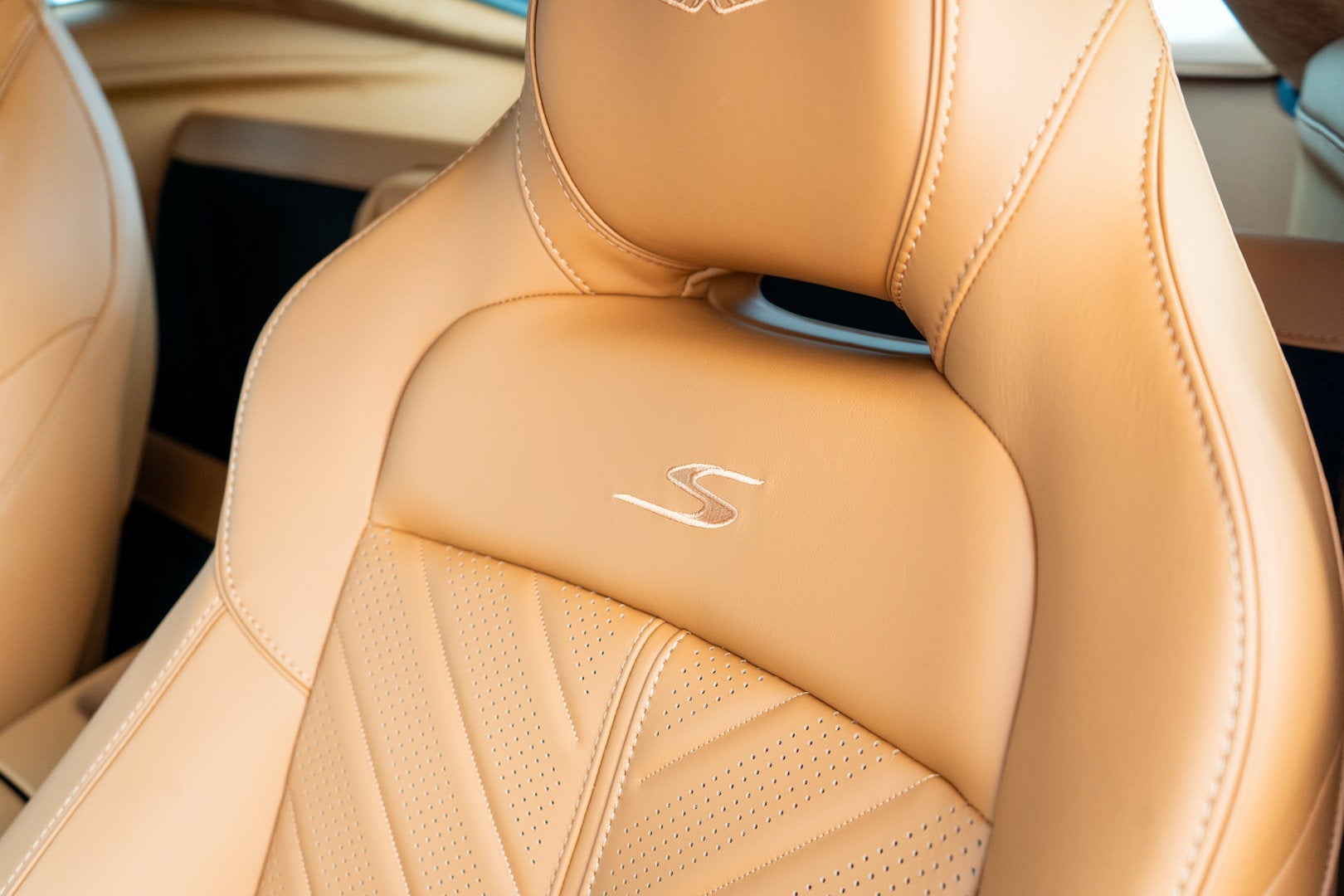 2026 Aston Martin Vantage S