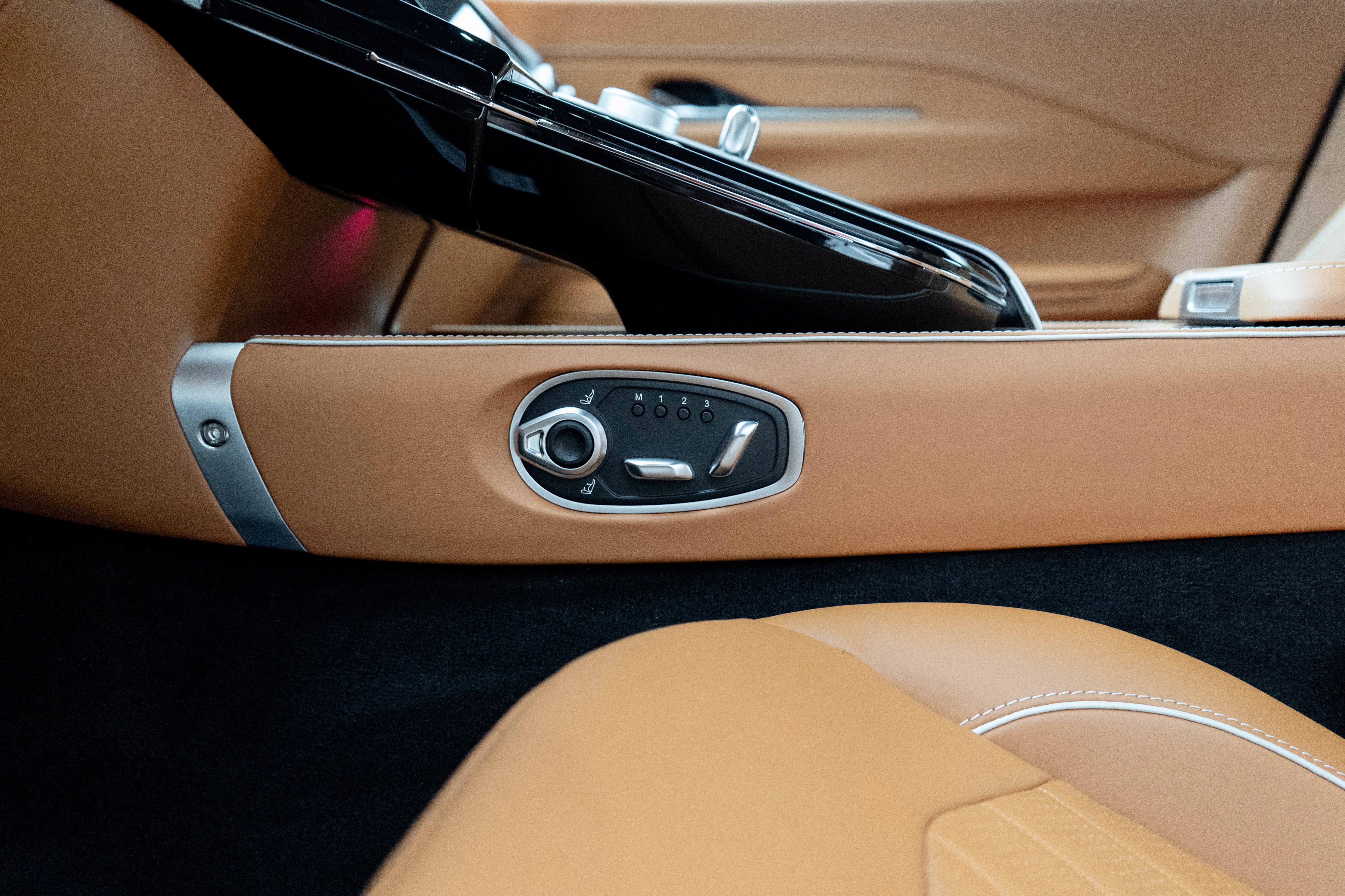 2026 Aston Martin Vantage S