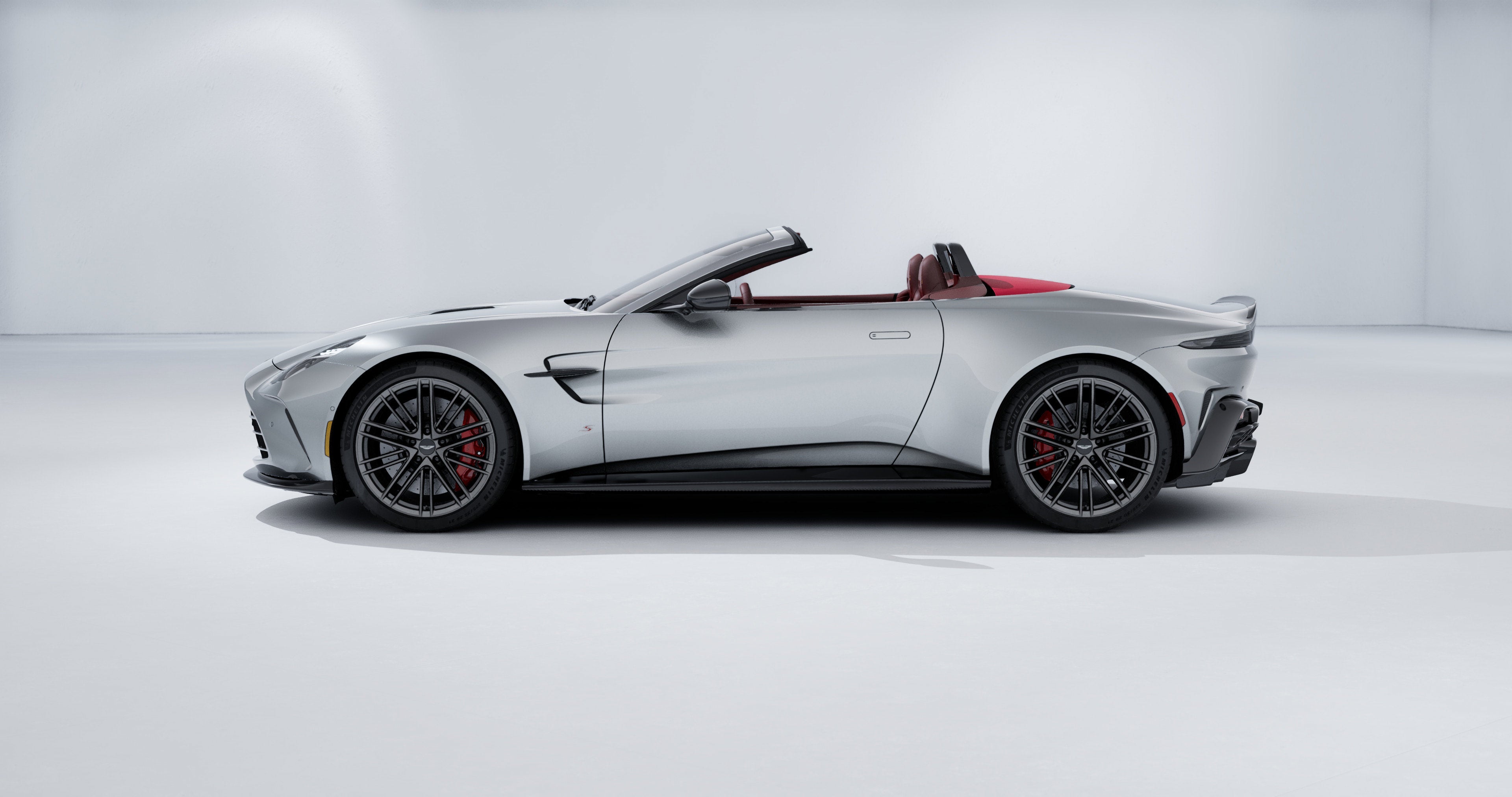 2026 Aston Martin Vantage S