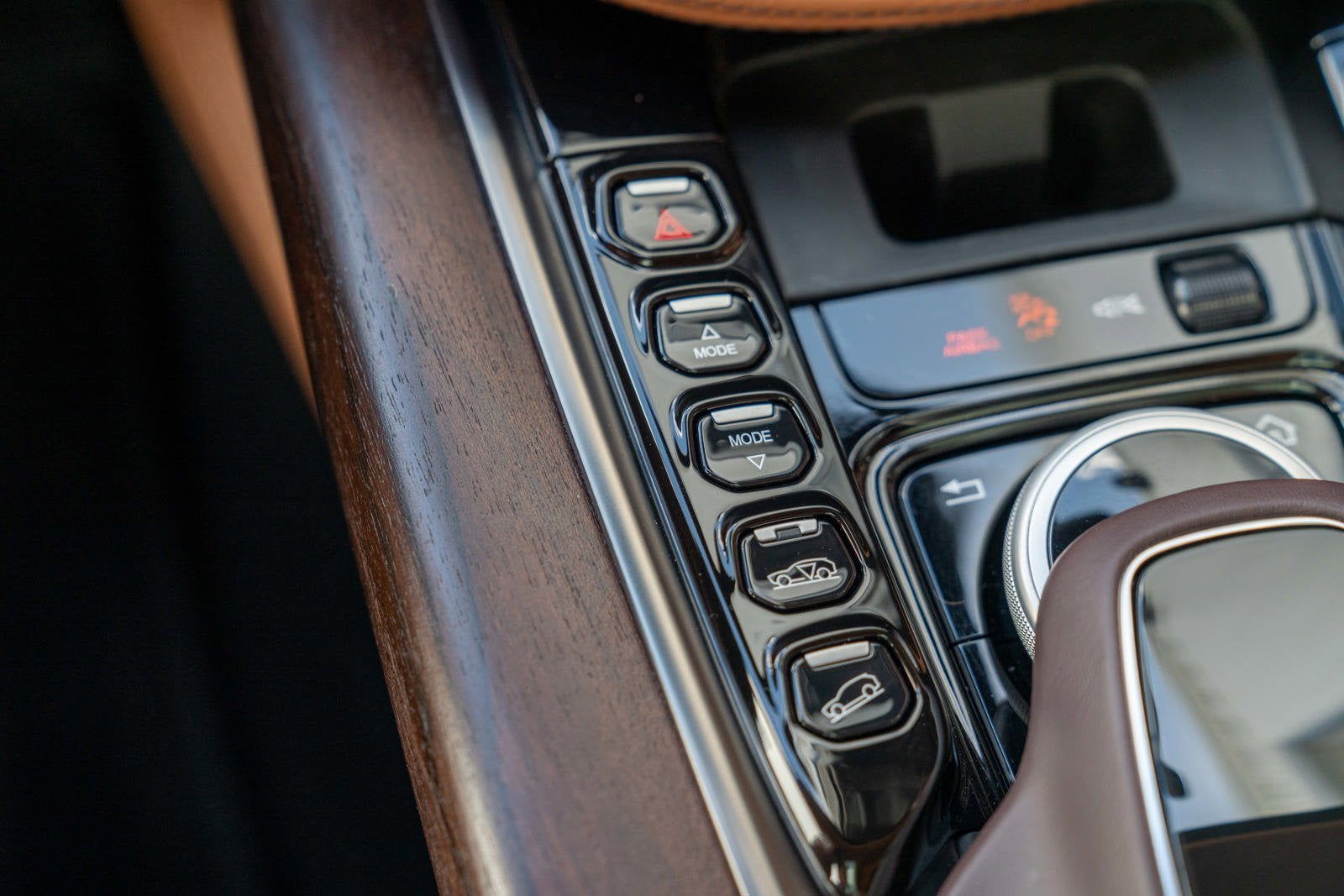 2021 Aston Martin DBX AWD