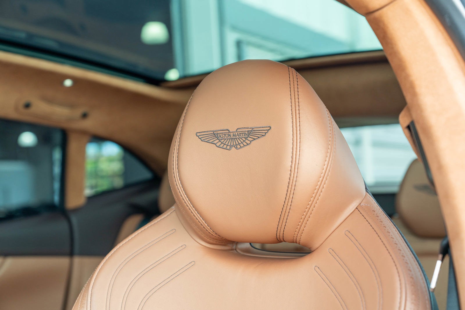 2021 Aston Martin DBX AWD