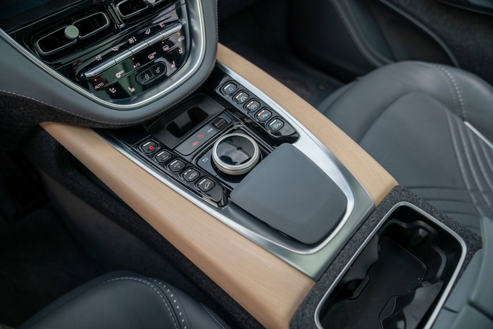 2021 Aston Martin DBX AWD