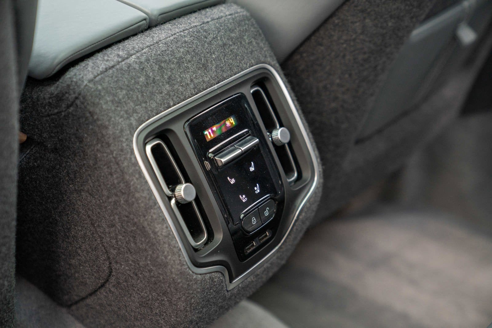 2021 Aston Martin DBX AWD