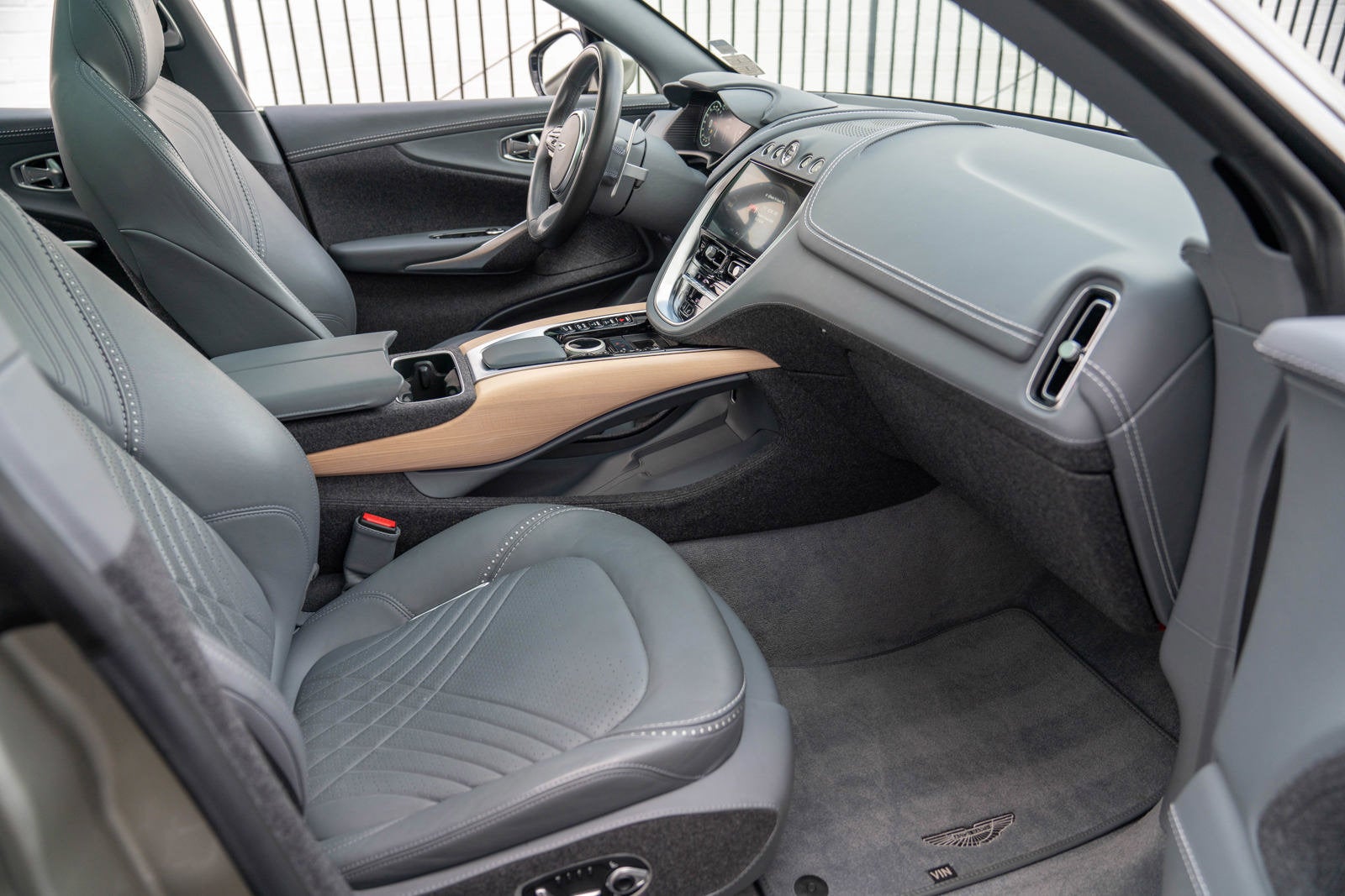 2021 Aston Martin DBX AWD