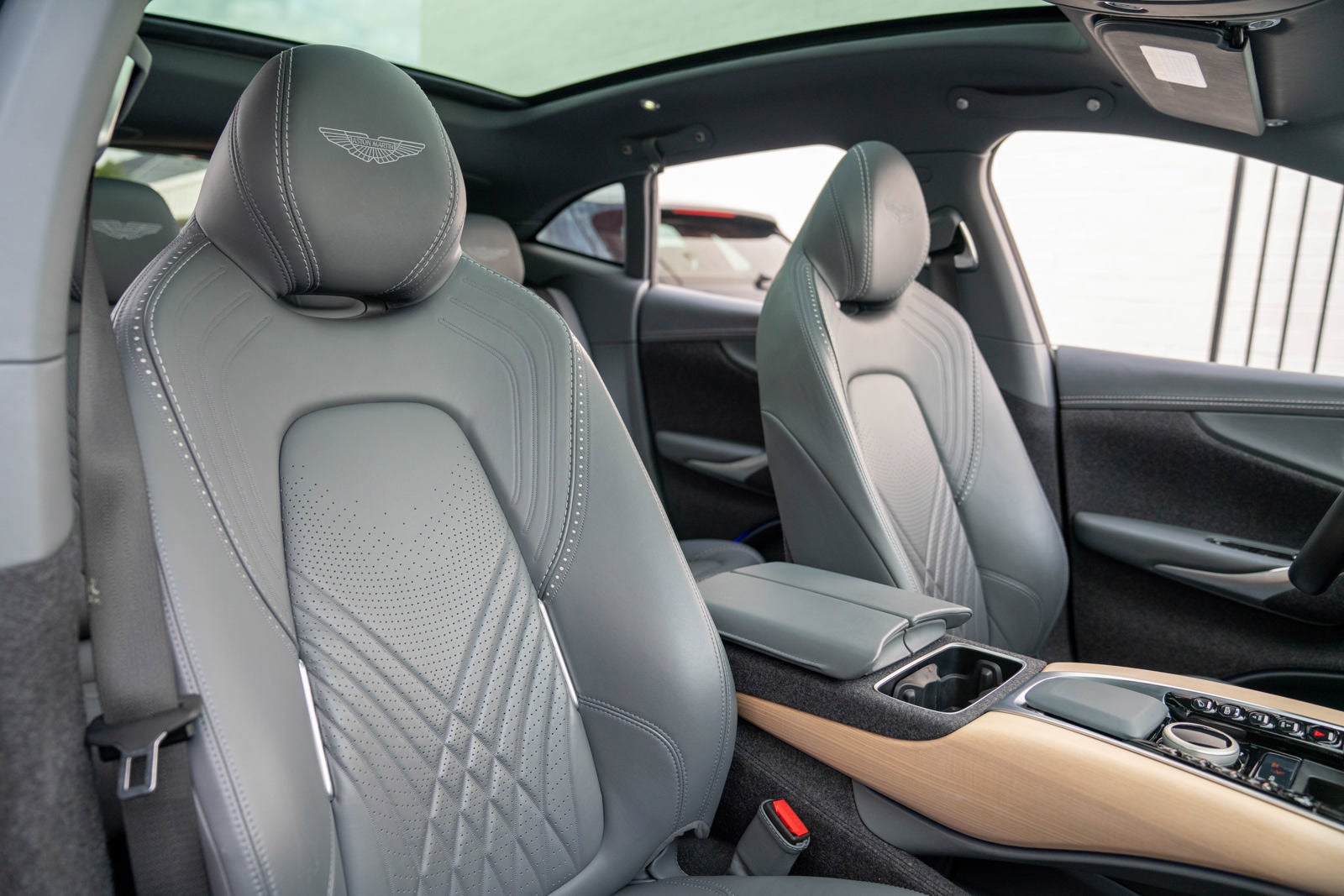 2021 Aston Martin DBX AWD