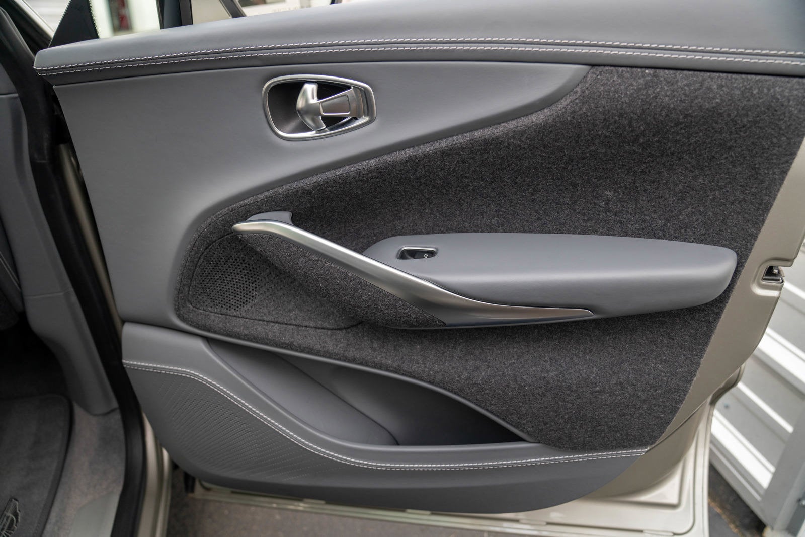 2021 Aston Martin DBX AWD