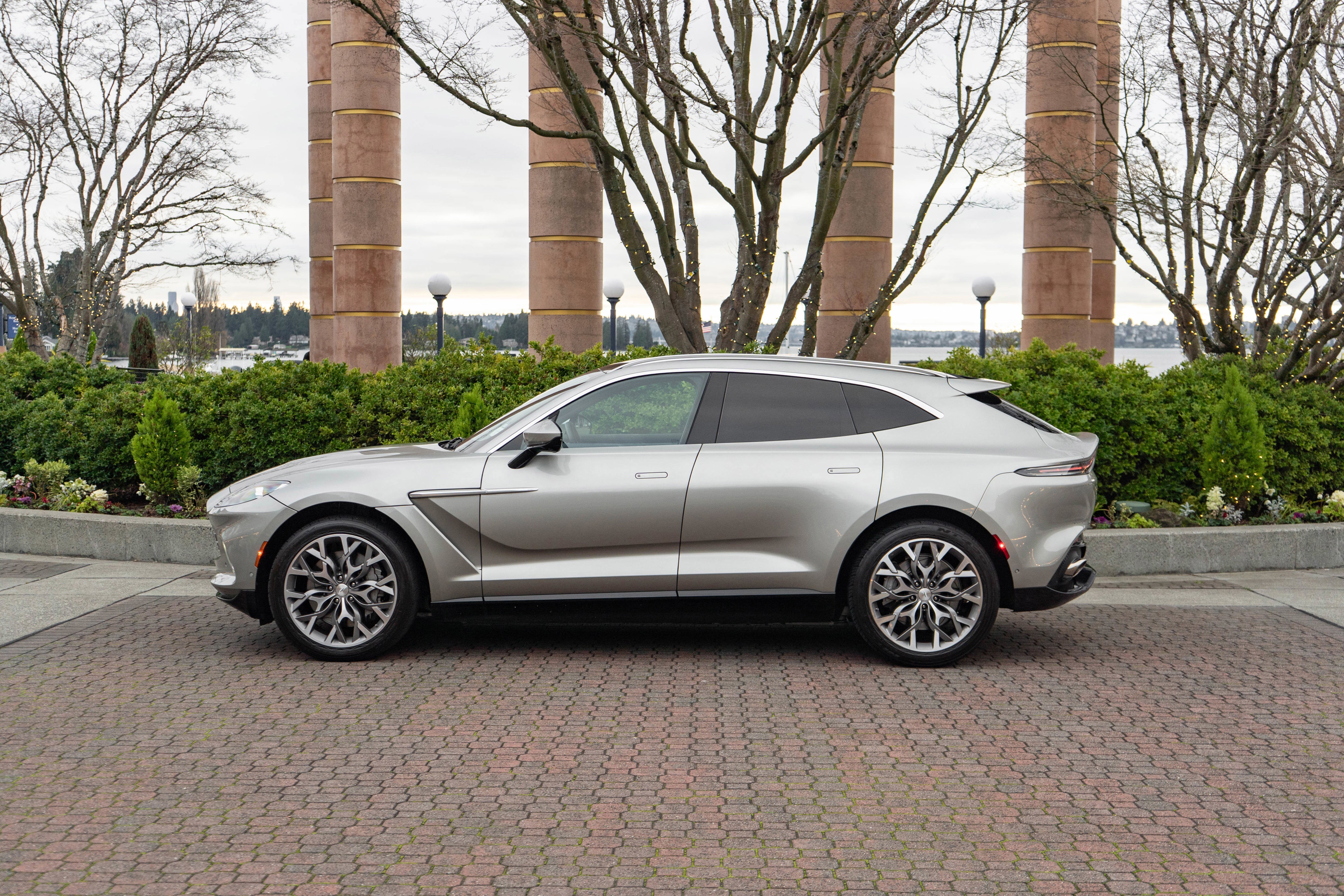 2021 Aston Martin DBX AWD
